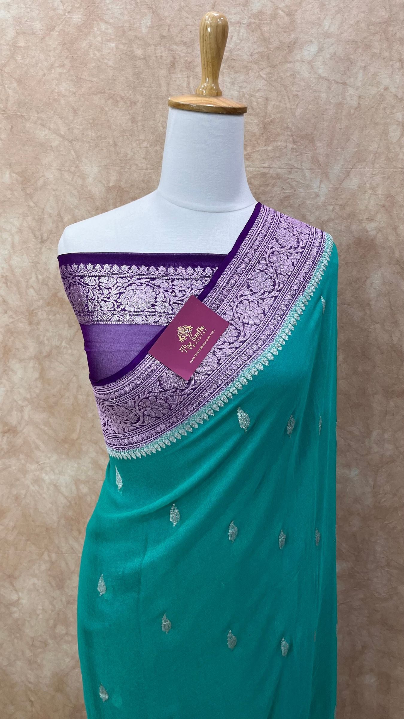 Pure Georgette Handloom Banarasi Saree