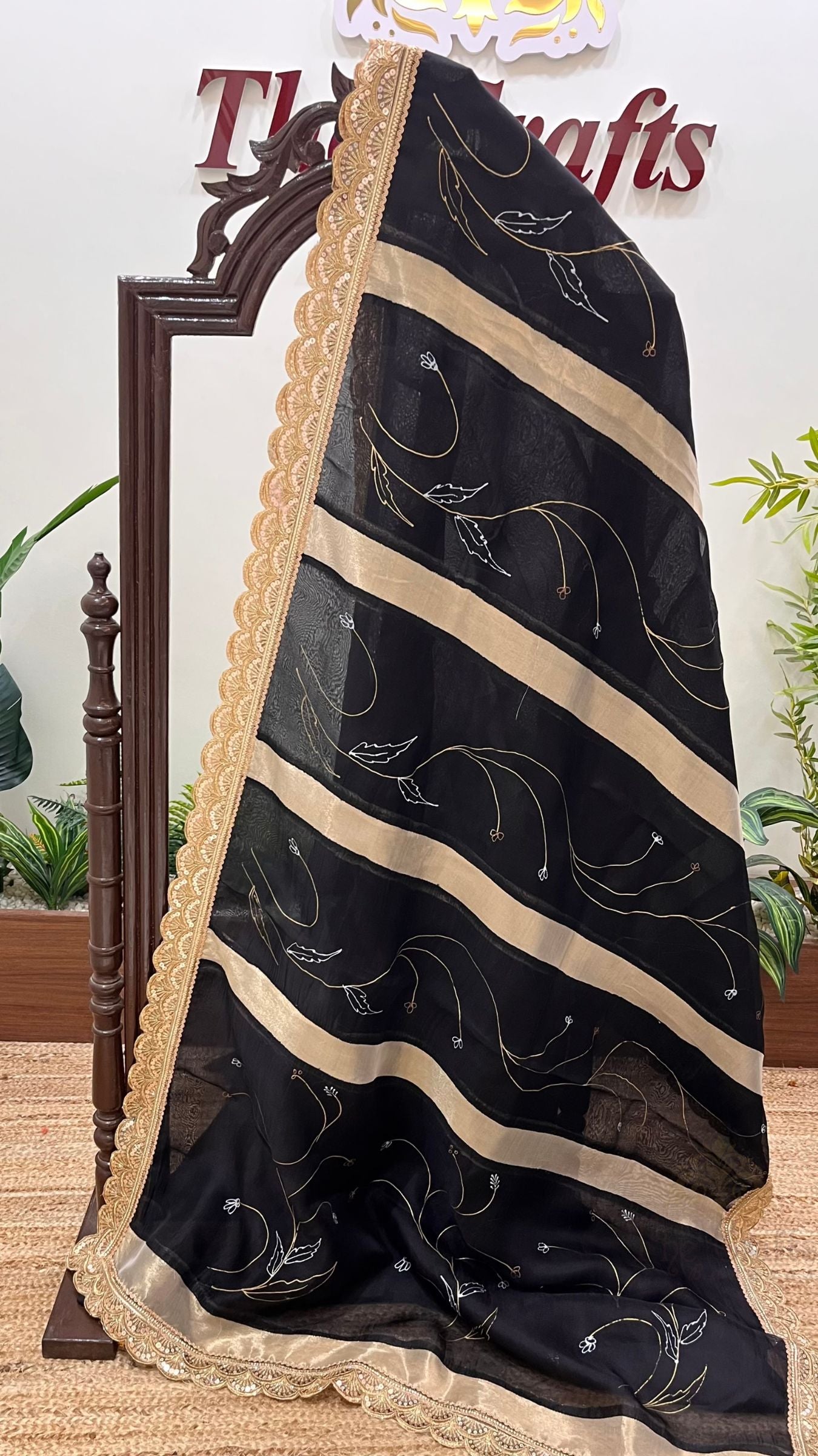 Pure Organza Silk Handloom Banarasi Saree - With Handwork