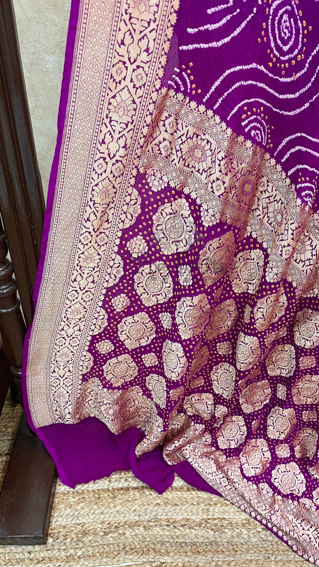 Pure Georgette Banarasi Handloom Bandhej Saree