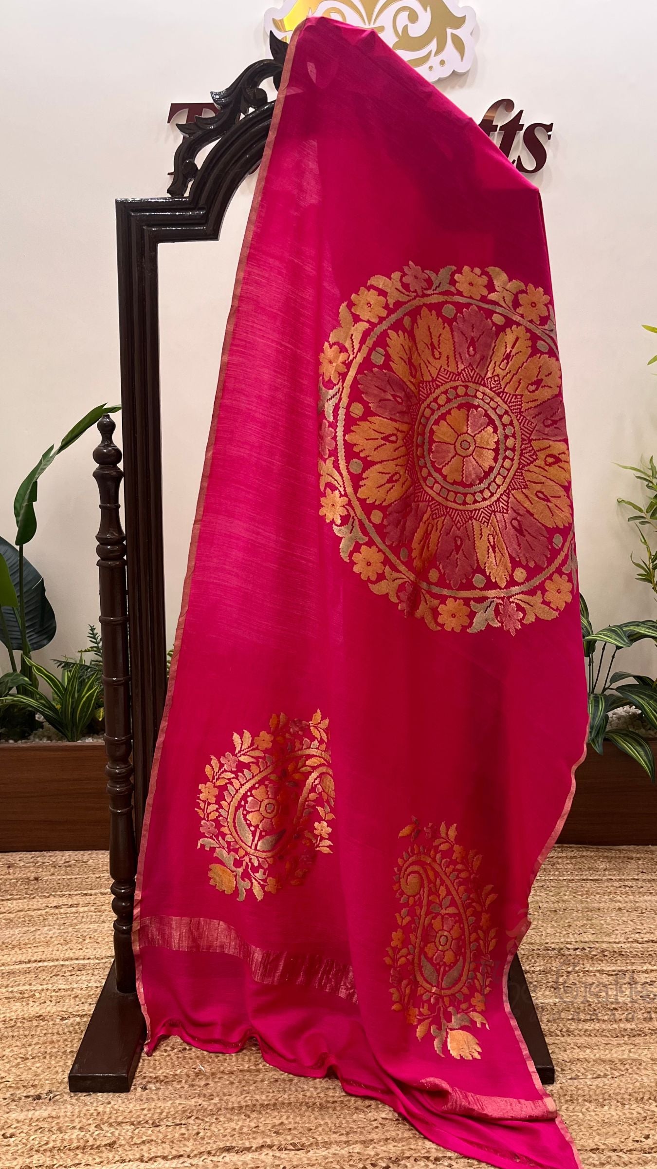 Pure Moonga Silk Banarasi Handloom Dupatta