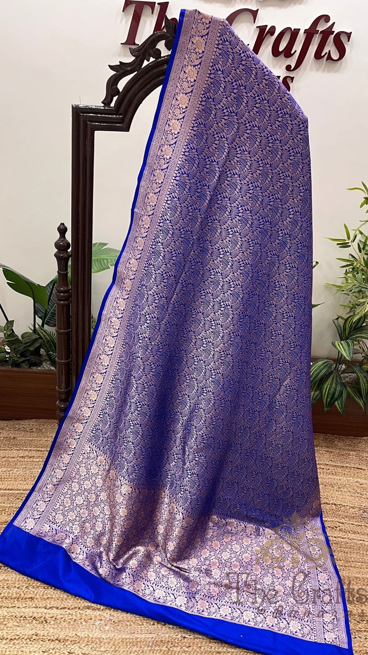 Pure Katan Silk Handloom Banarasi Saree - Tanchui Brocade
