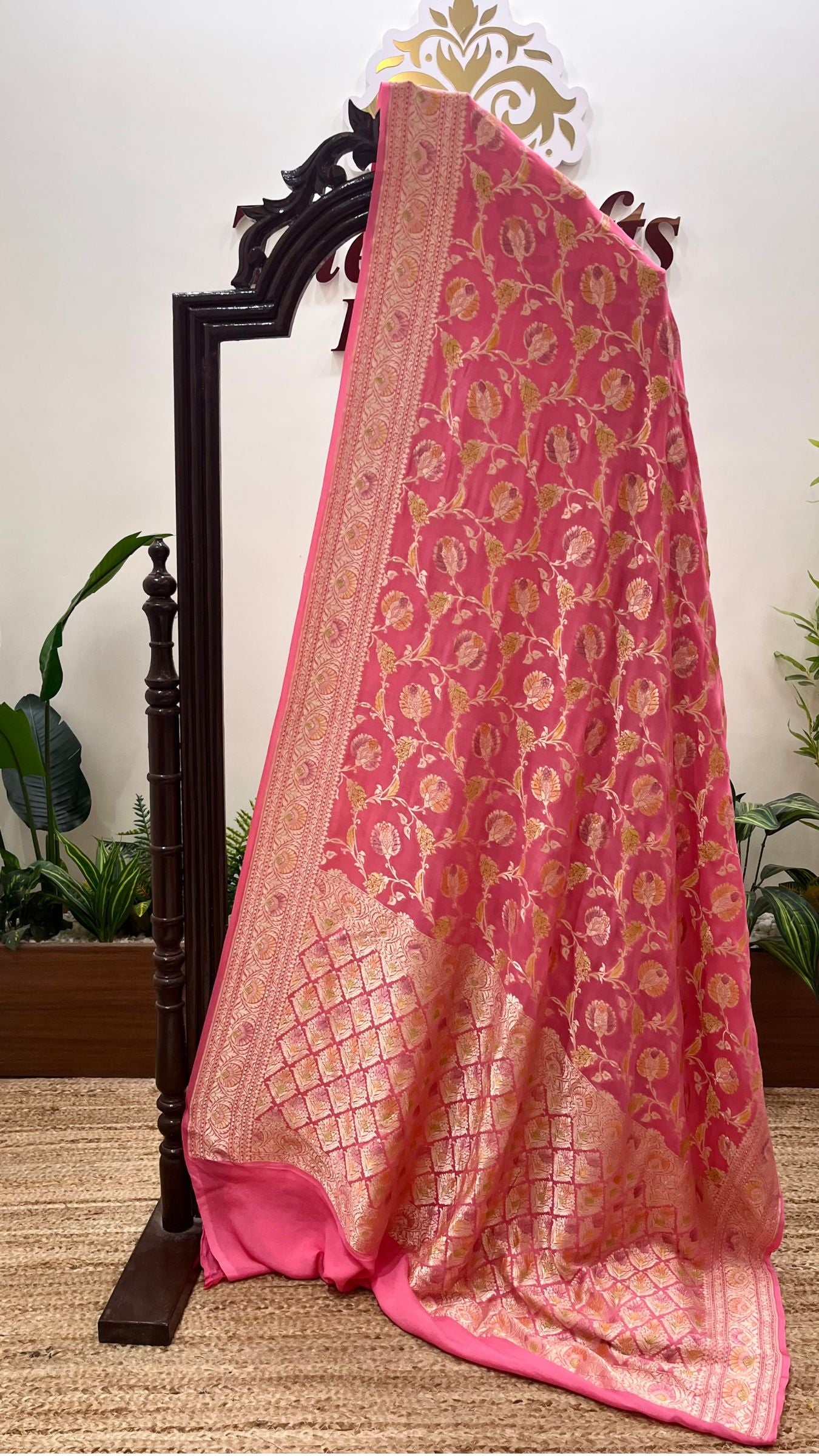 Khaddi Georgette Handloom Banarasi Saree