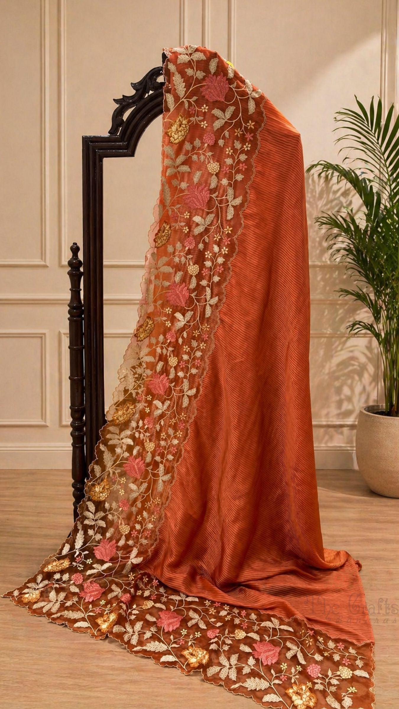Pure Tissue Silk Banarasi Saree - with Chikankari Border