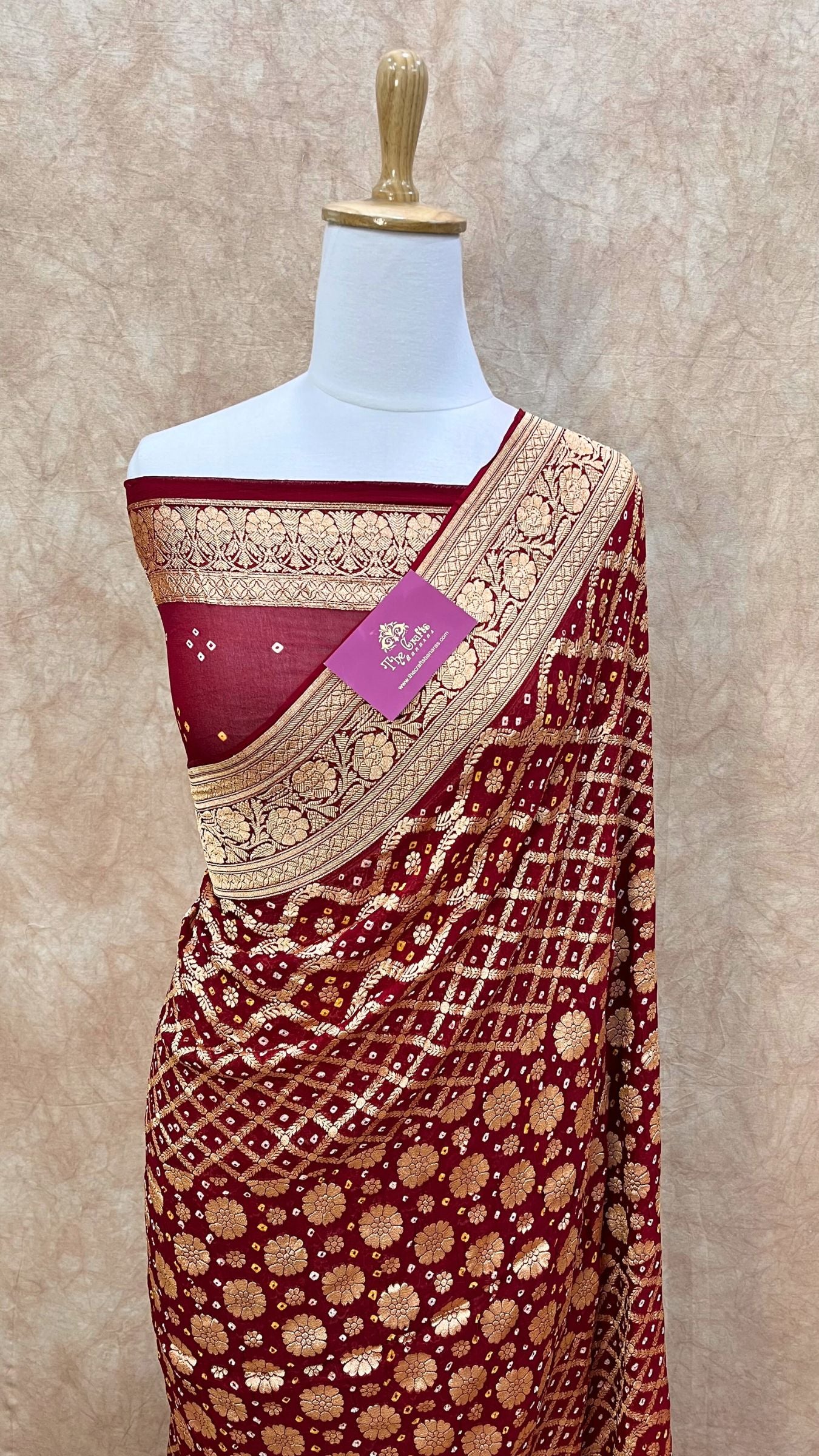 Pure Georgette Banarasi Handloom Bandhej Saree