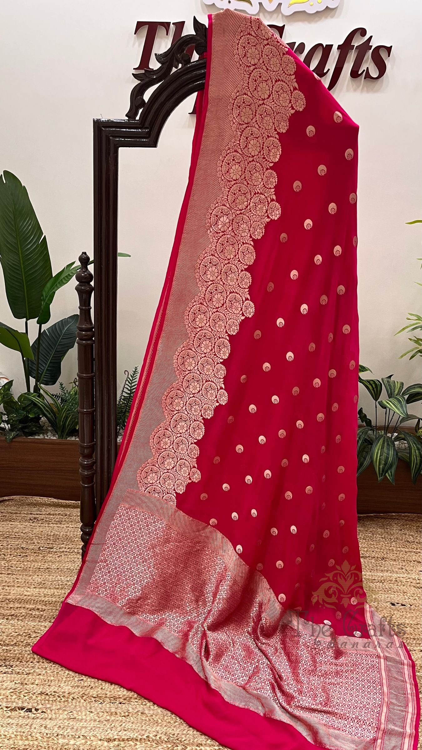 Khaddi Georgette Handloom Banarasi Saree