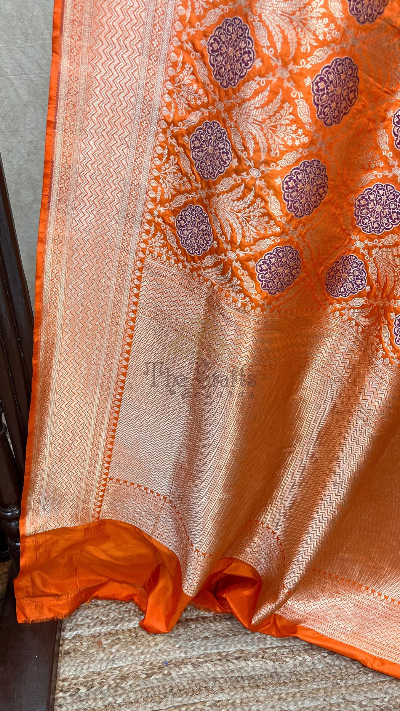 Pure Katan Silk Handloom Banarasi Saree - Tanchui Brocade Meena