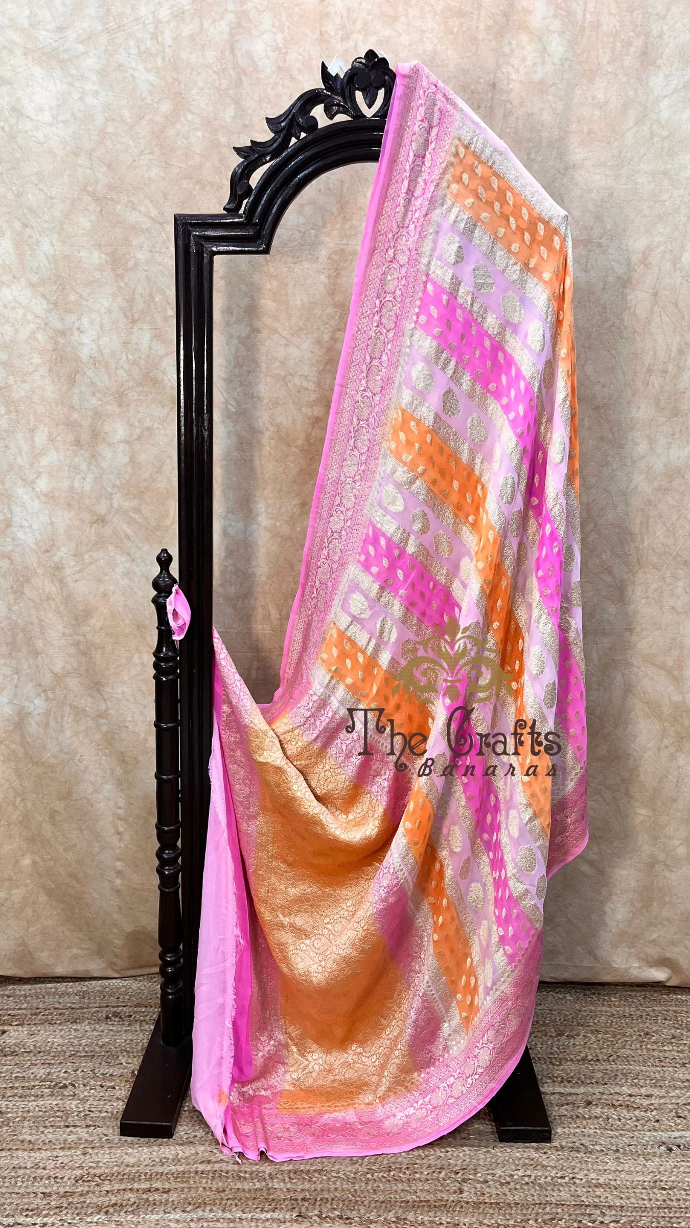 Khaddi Georgette Handloom Banarasi Saree - Water Zari