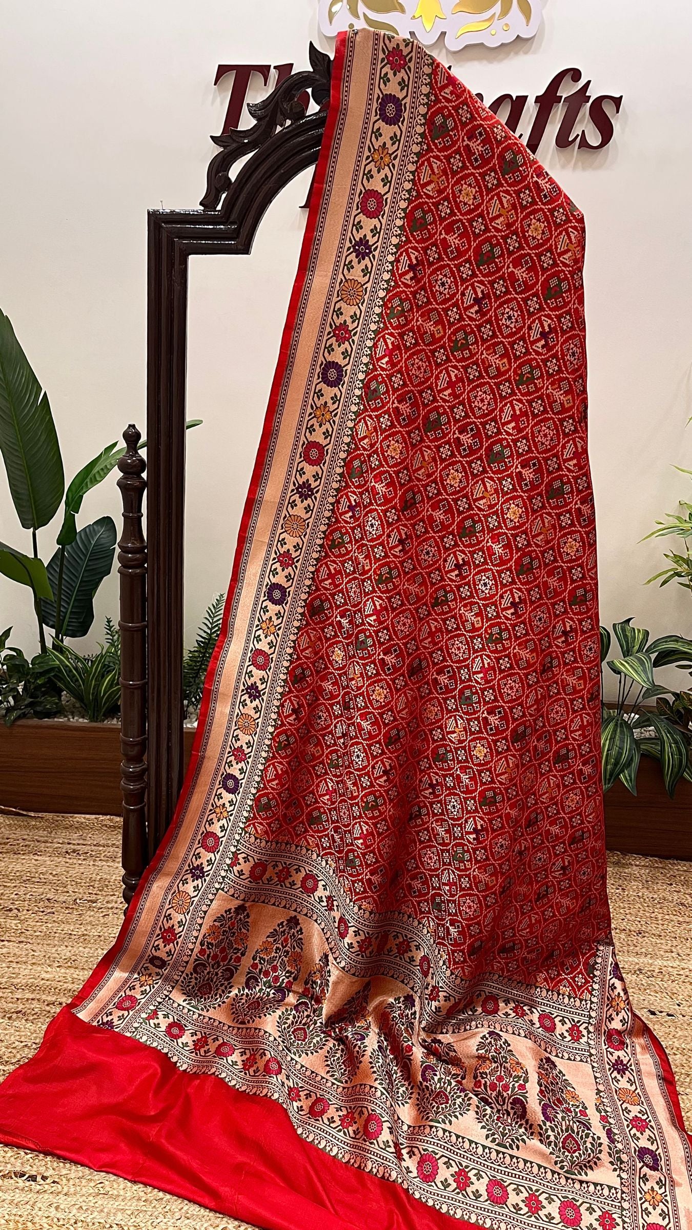 Pure Katan Silk Handloom Banarasi Saree - Patola Meenakari Jaal Work