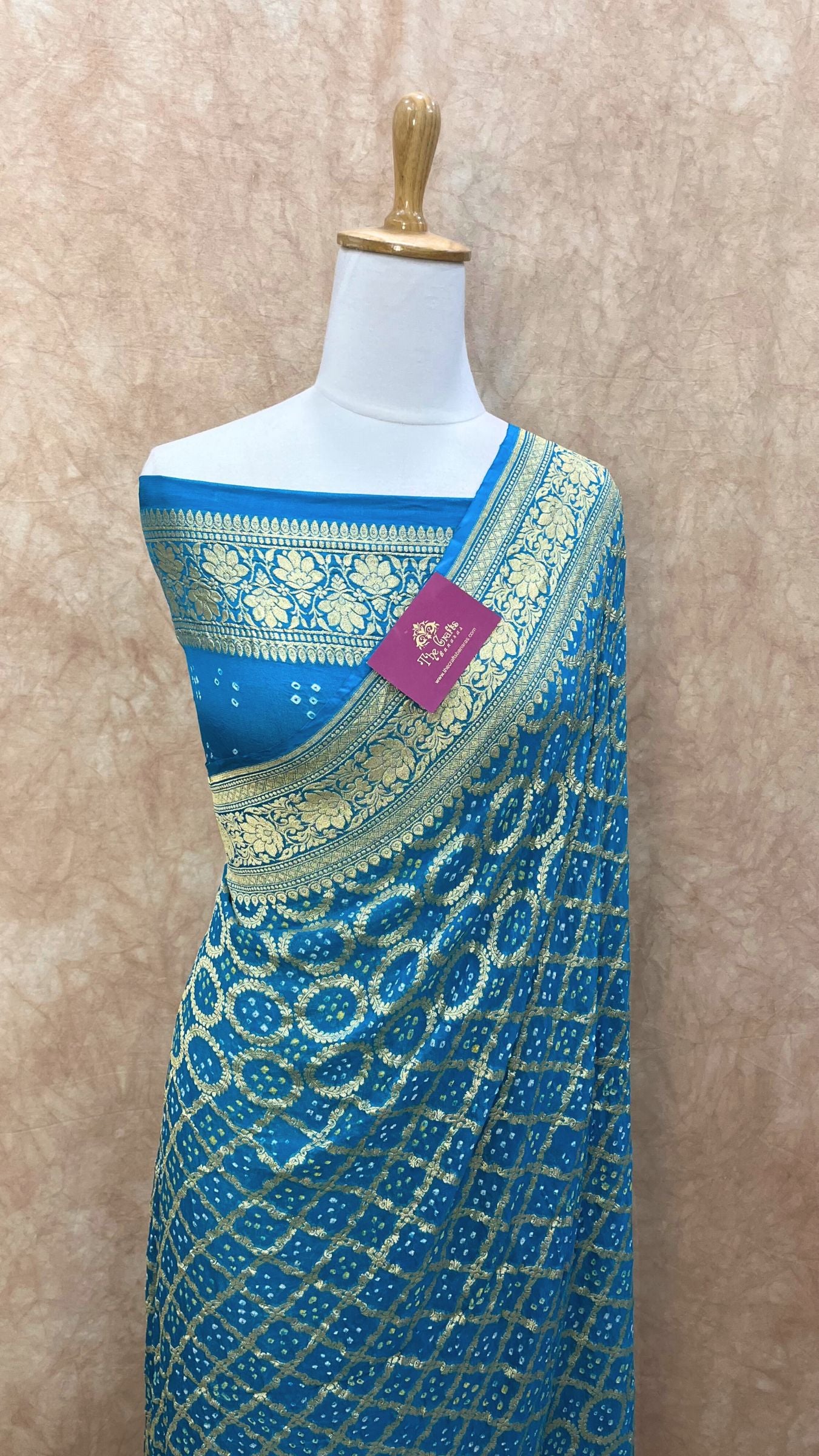 Pure Georgette Banarasi Handloom Bandhej Saree