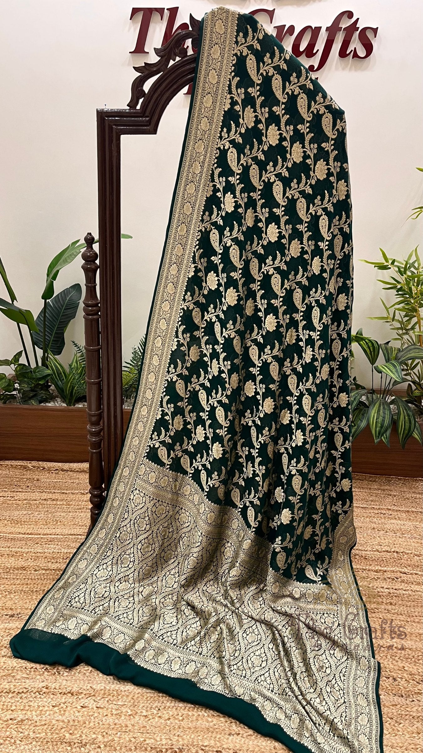Khaddi Georgette Banarasi Saree - Gold Zari