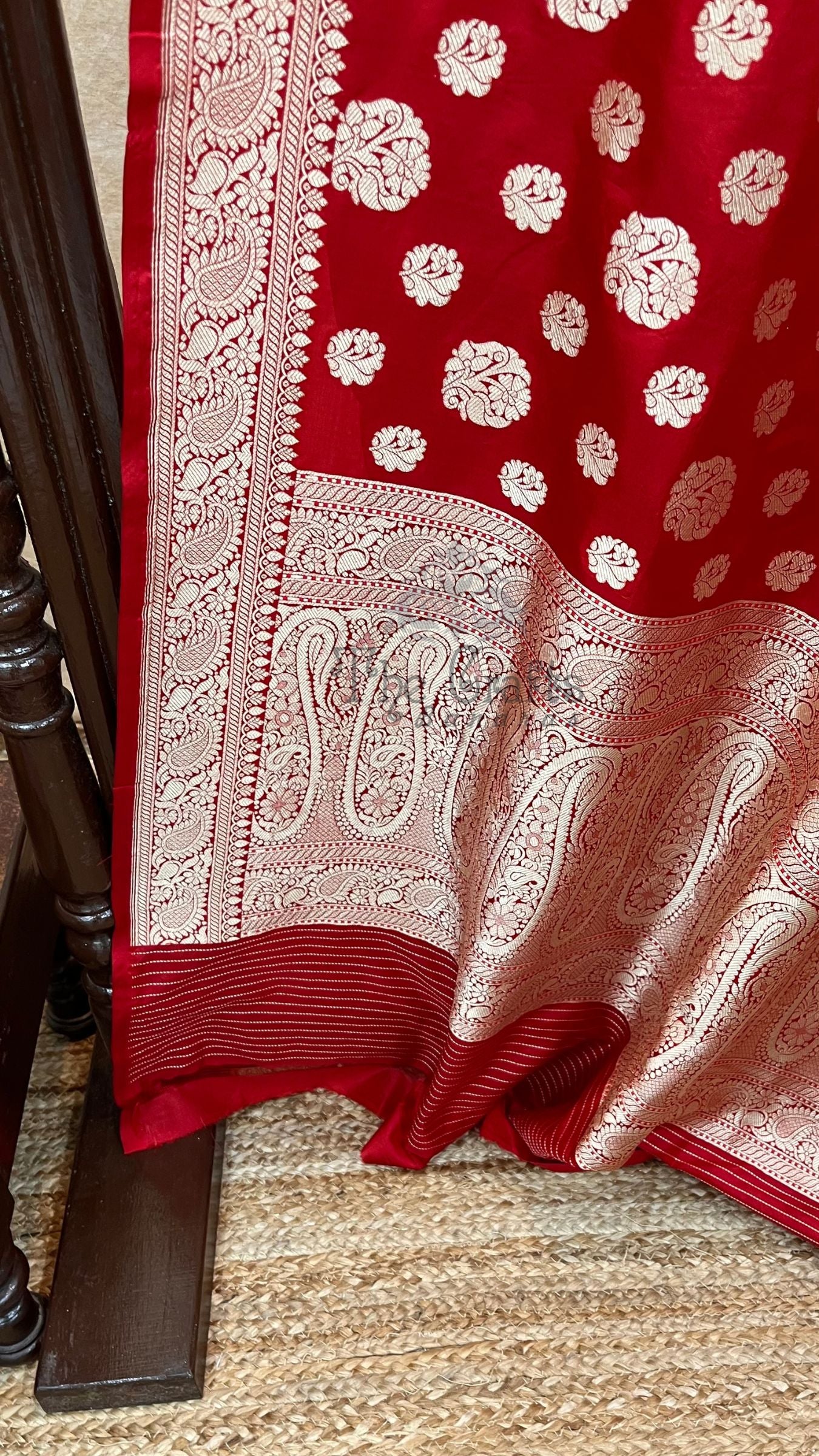 Pure Katan Silk Handloom Banarasi Saree - Jaal work