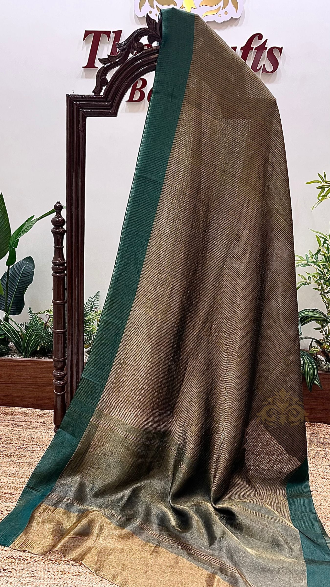 Pure Tissue Silk Handloom Banarasi Saree - with Satin Border