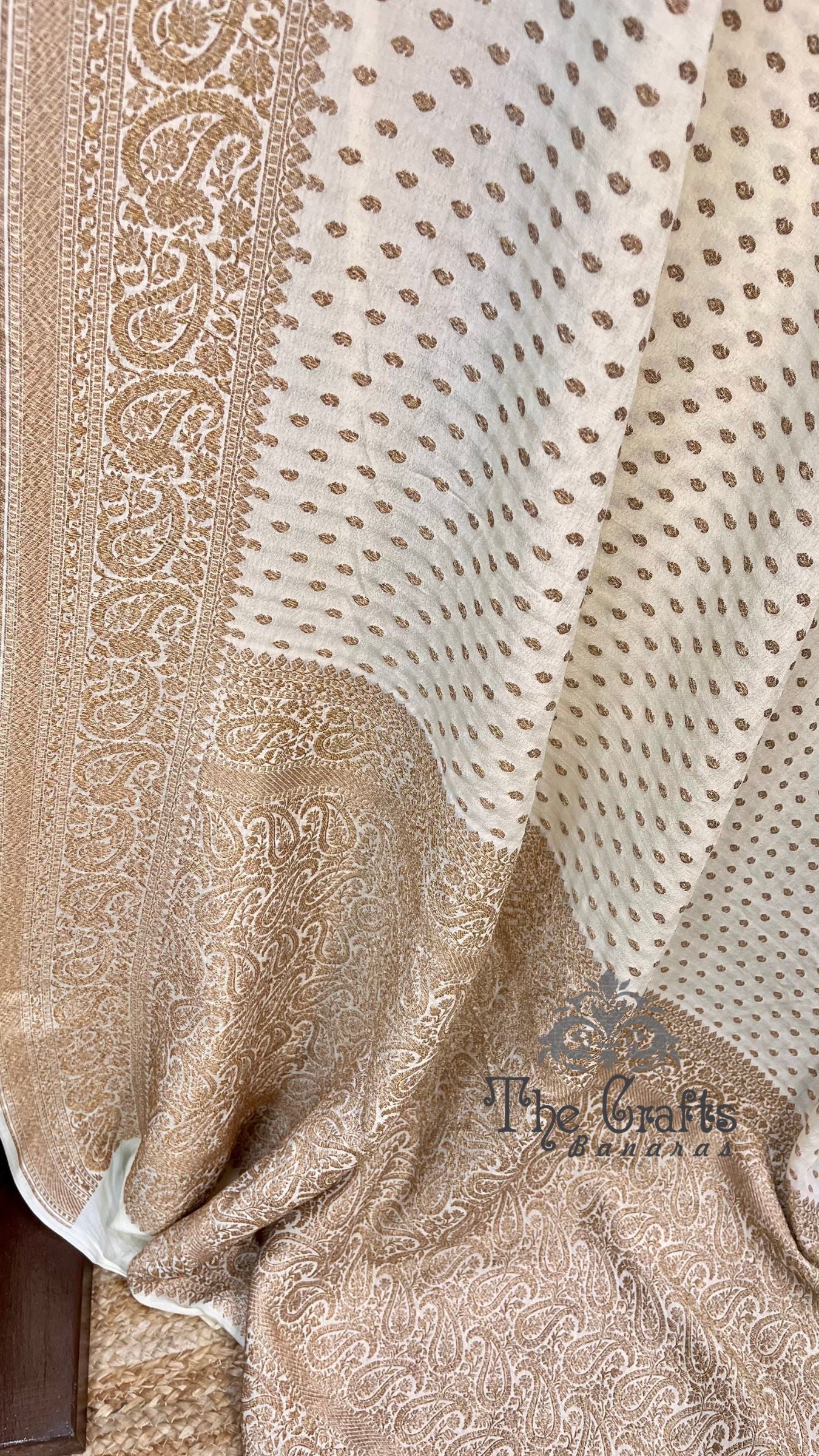 Pure Crepe Georgette Banarasi Saree - Antique Zari