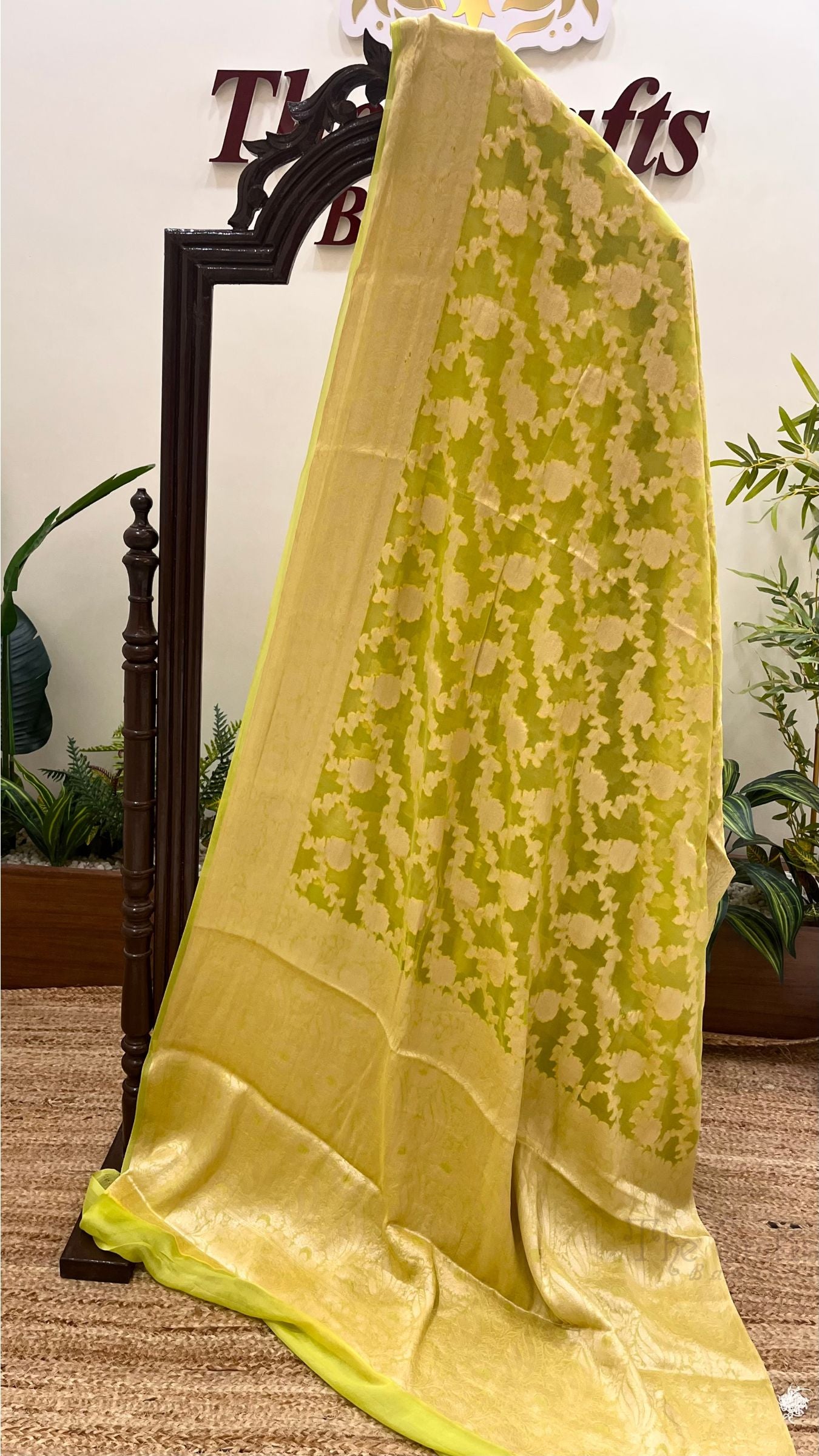Pure Khaddi Chiffon Banarasi Saree