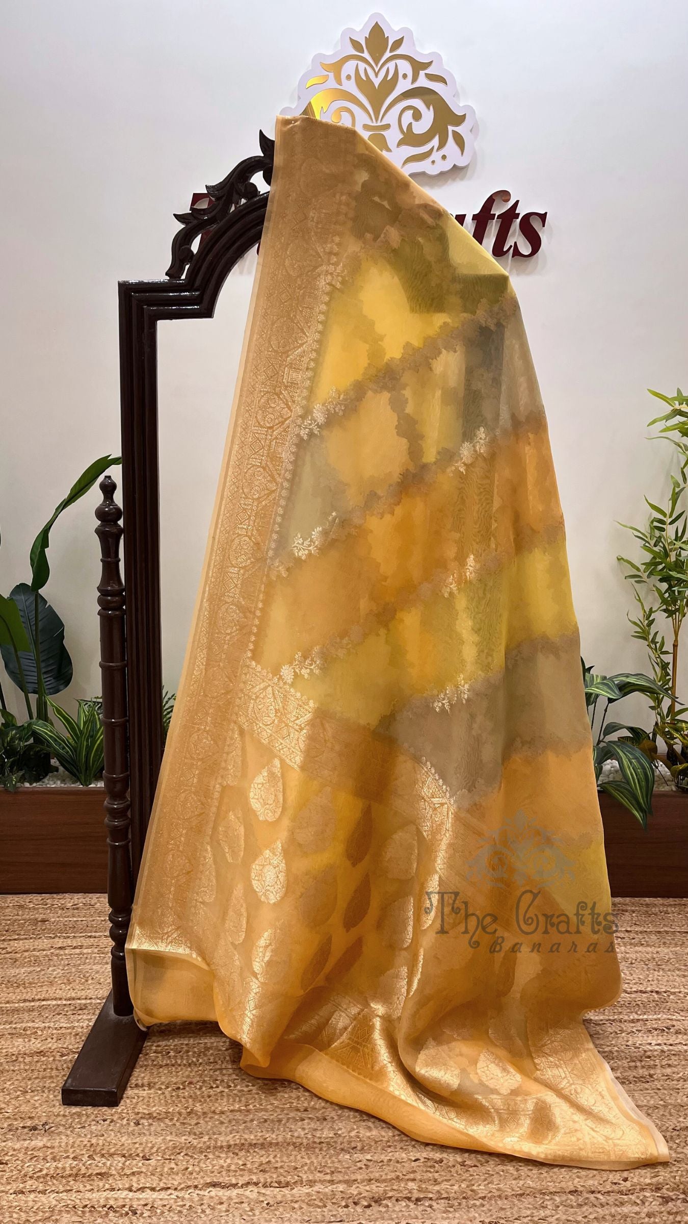 Pure Kora Silk Handloom Banarasi Saree