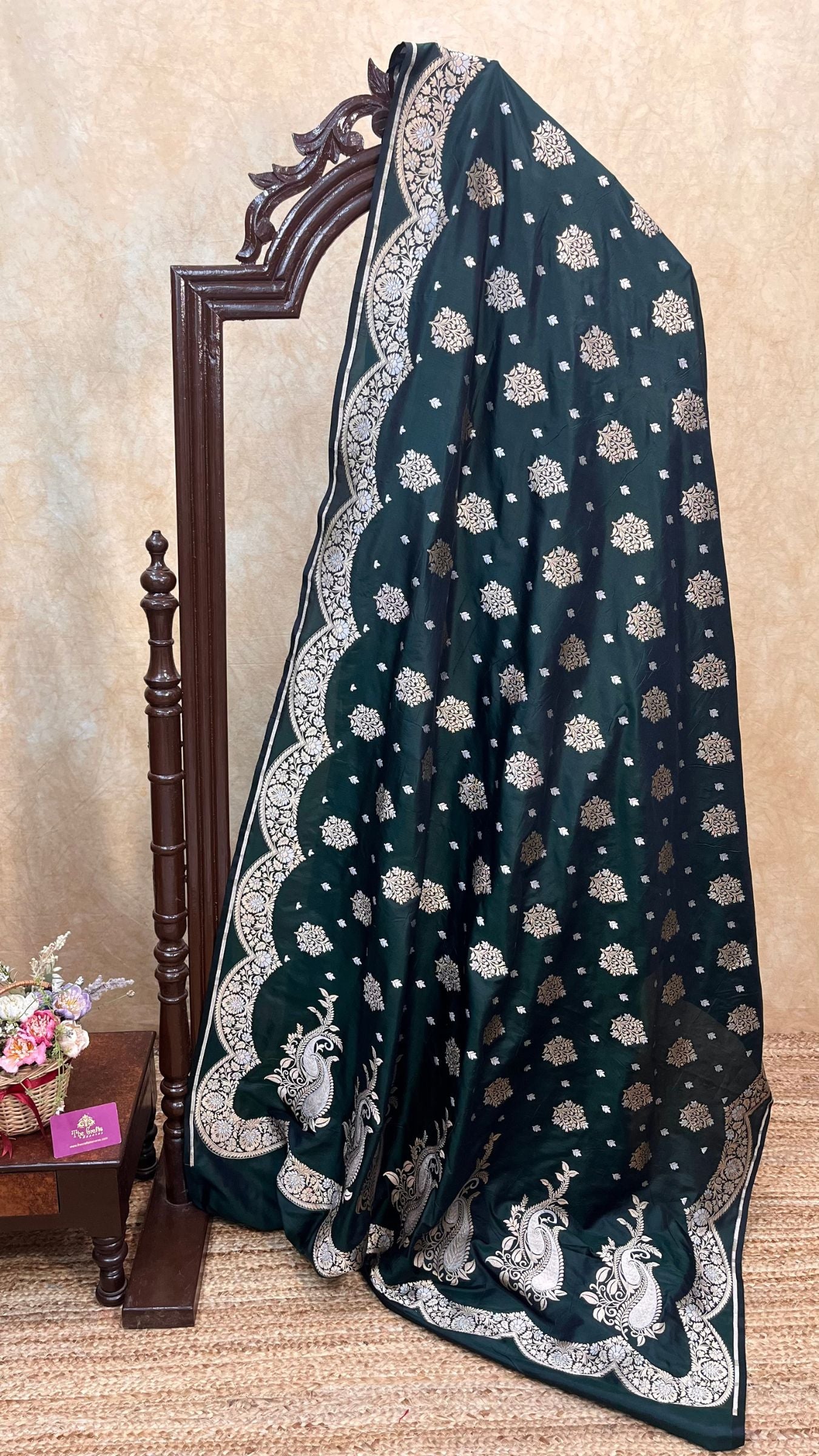 Pure Katan Silk Handloom Banarasi Saree - With Sona Rupa Motifs
