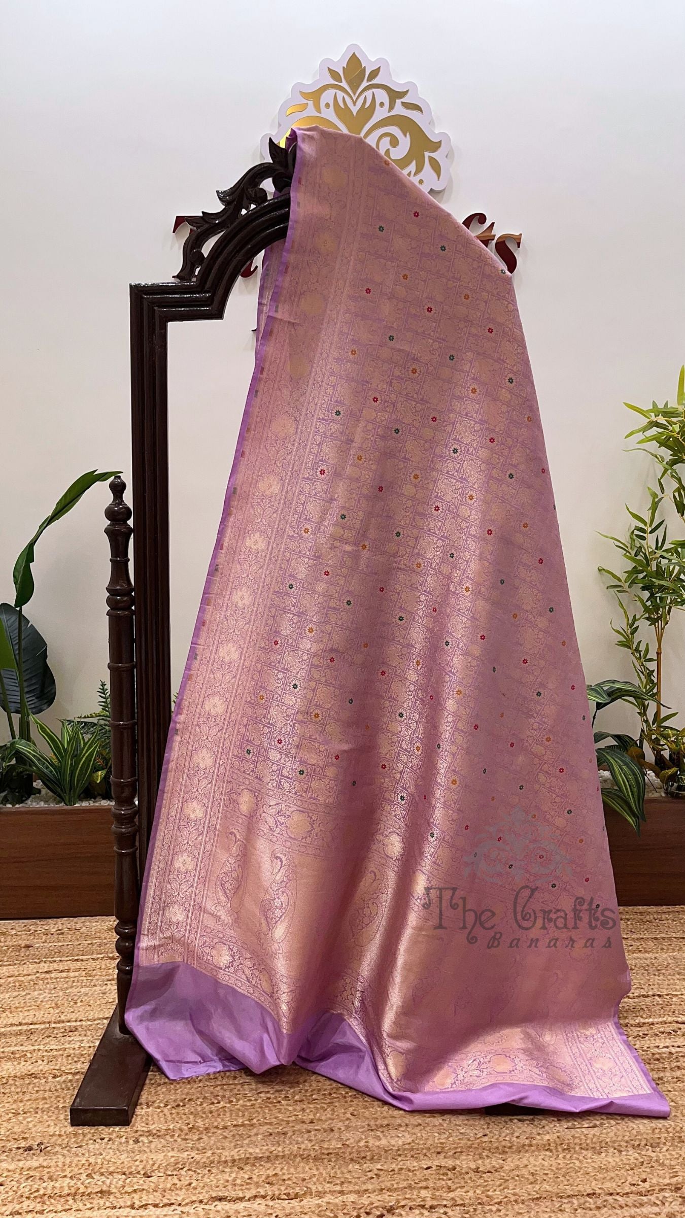 Pure Katan Silk Handloom Banarasi Saree - Tanchui Brocade Meena