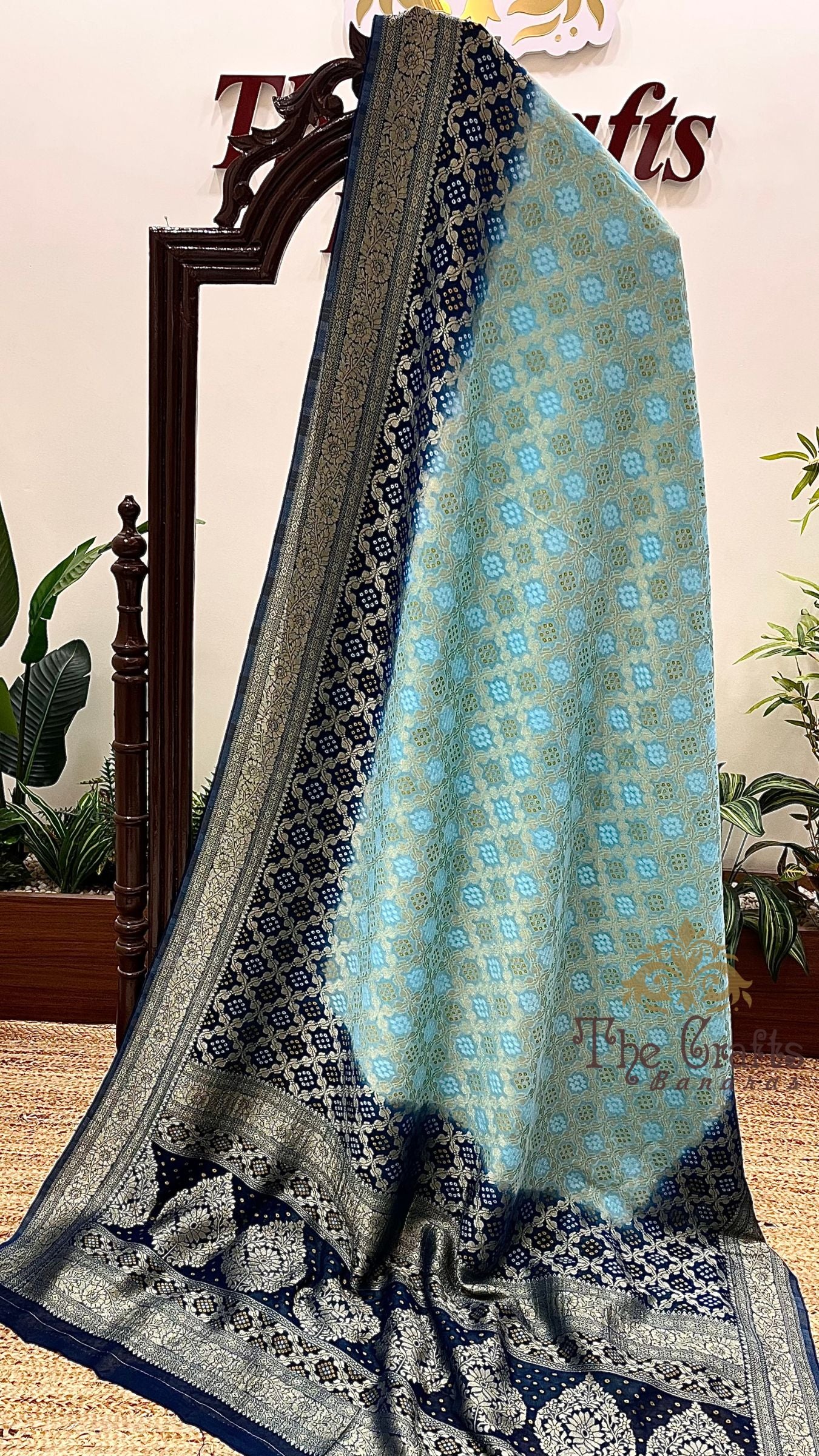 Pure Viscose Georgette Banarasi Saree