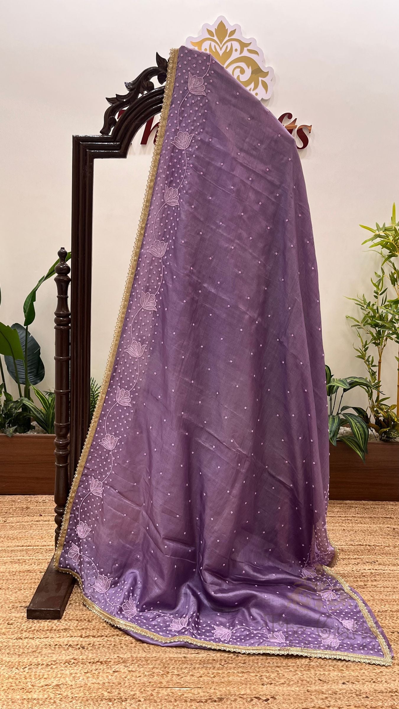 Pure Tussar Silk Handloom Banarasi Saree - handwork motifs