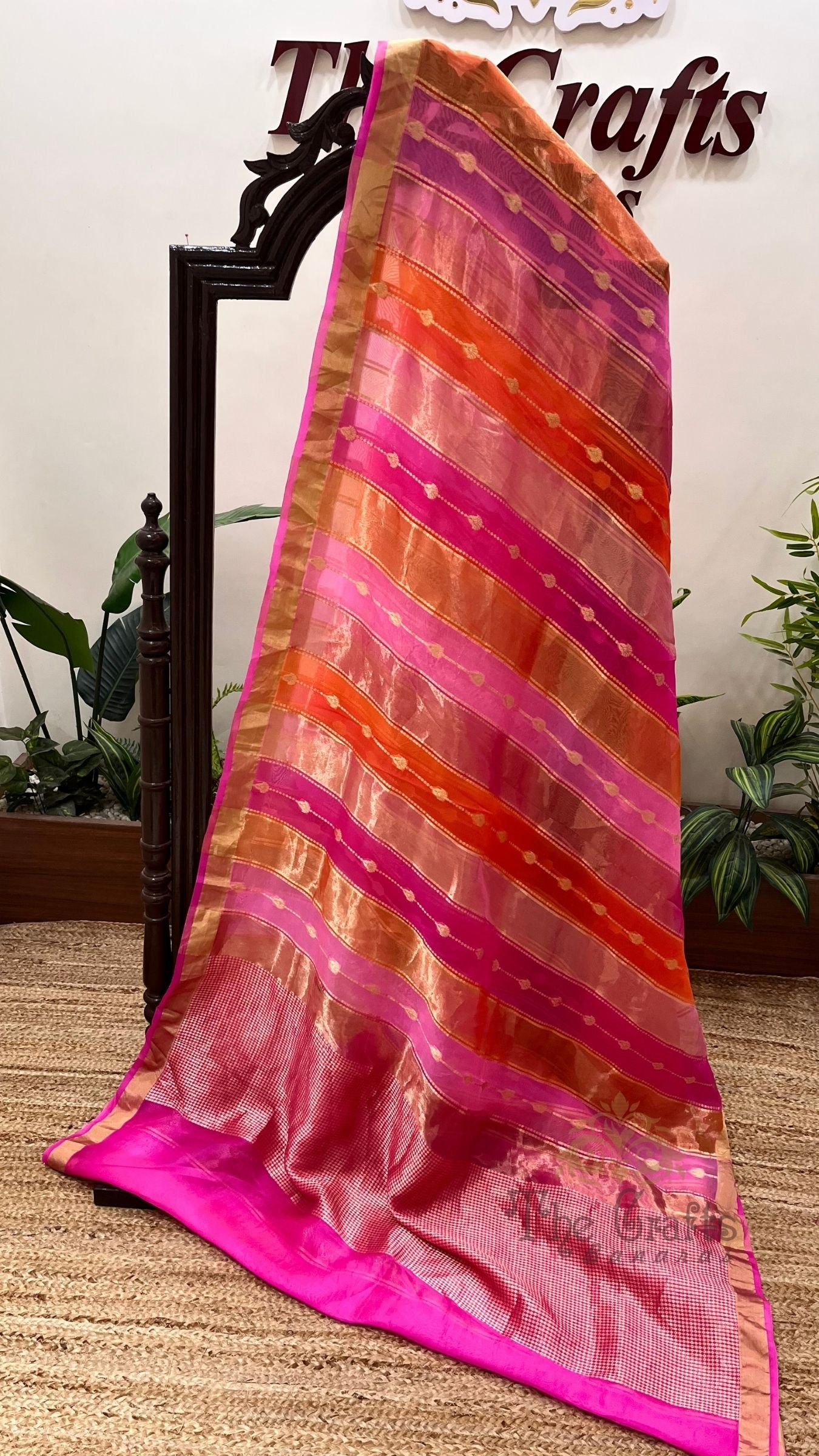 Rangkat Pure Kora Tissue Silk Handloom Banarasi Saree- Kadhua Motifs