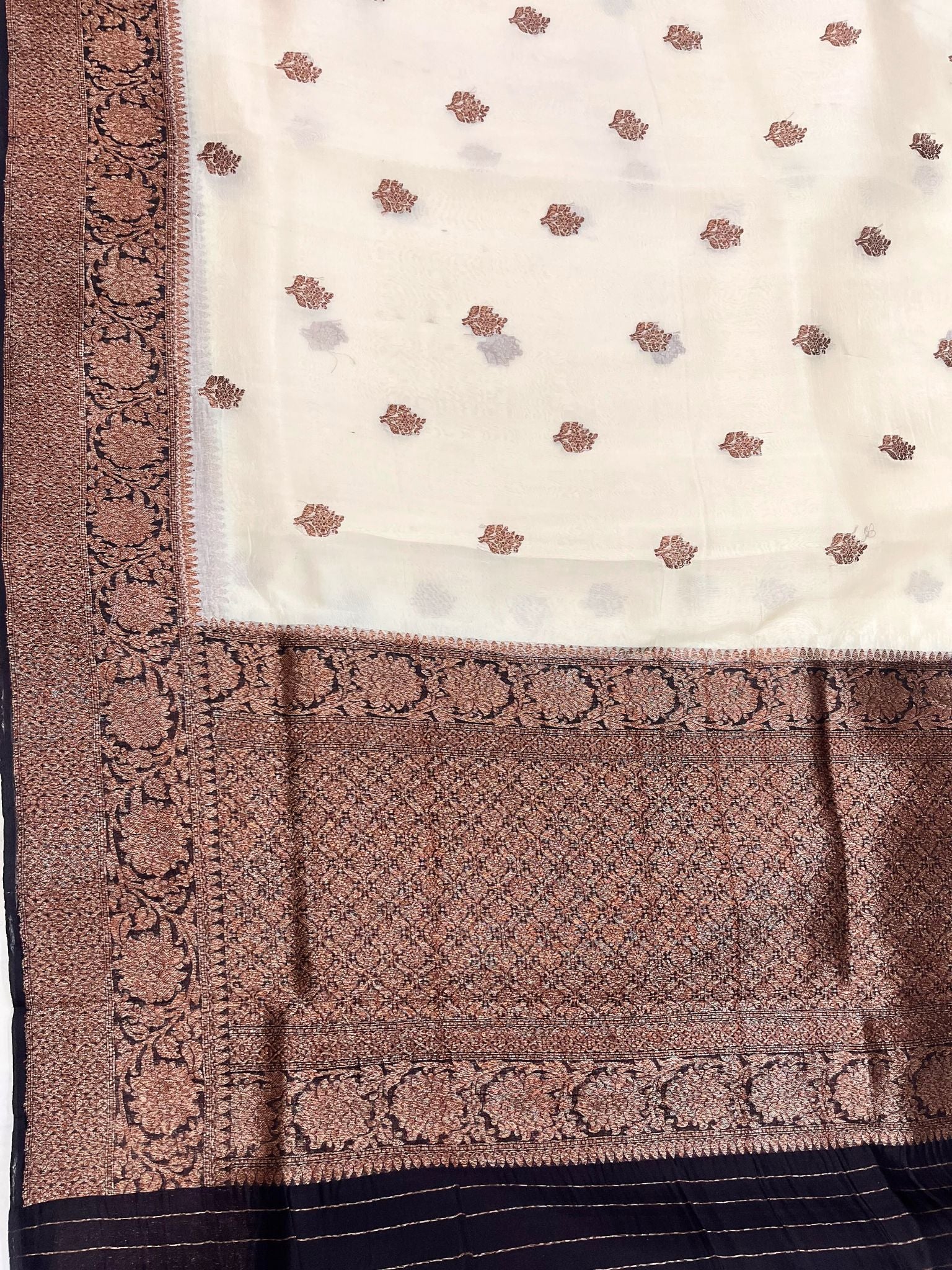 Pure Kora Silk Handloom Banarasi Saree