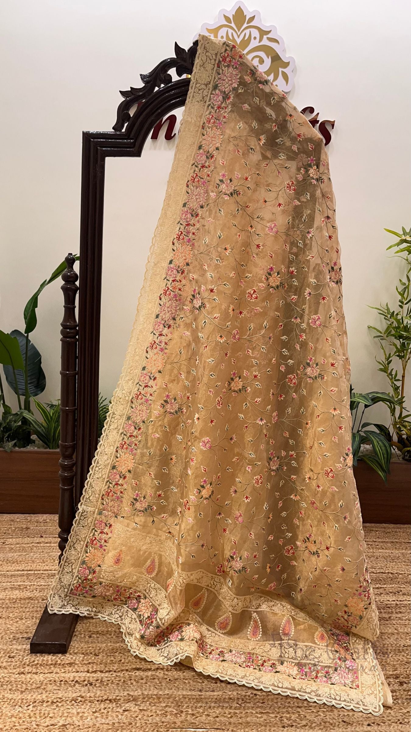 Pure Tissue Silk Banarasi Saree - Chikankari all over