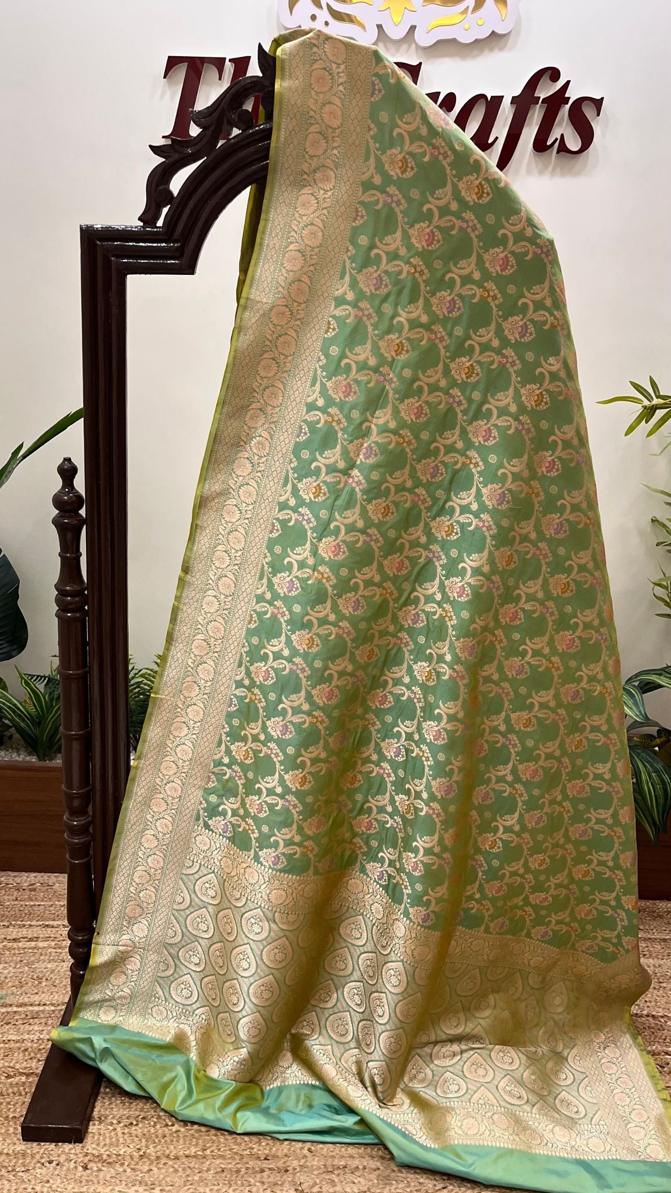 Pure Katan Silk Handloom Banarasi Saree - Jaal With Meenakari