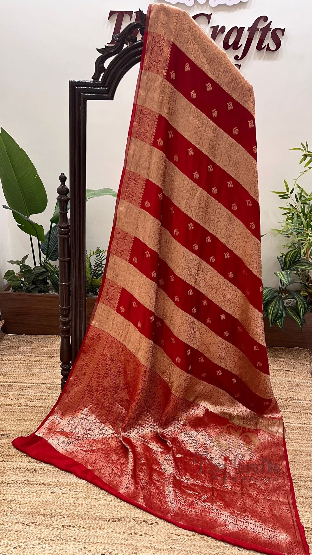 Pure Chiniya Tissue Silk Banarasi Saree