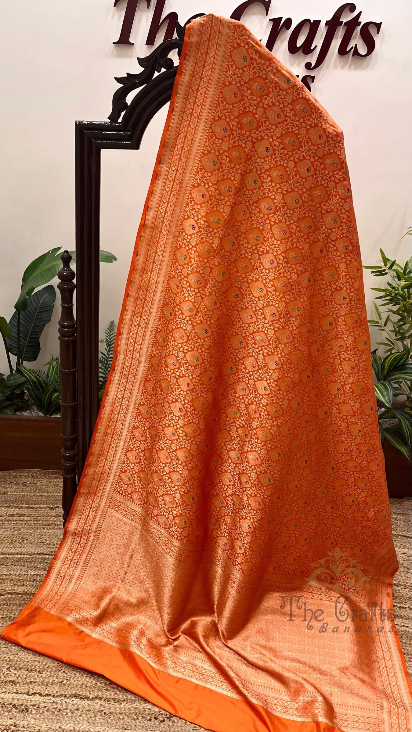 Pure Katan Silk Handloom Banarasi Saree - Tanchui Brocade Meenakari