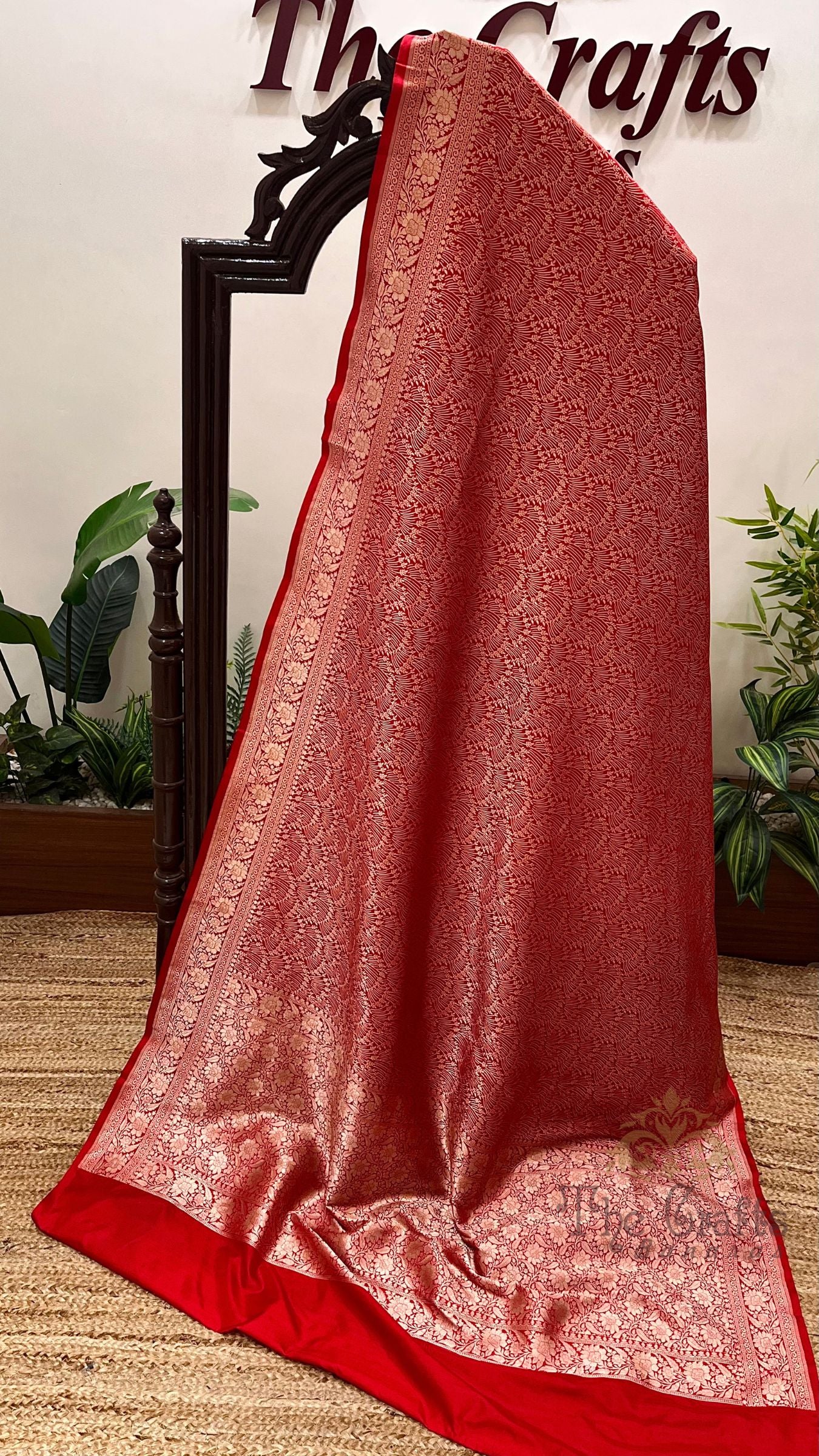 Pure Katan Silk Handloom Banarasi Saree - Tanchui Brocade