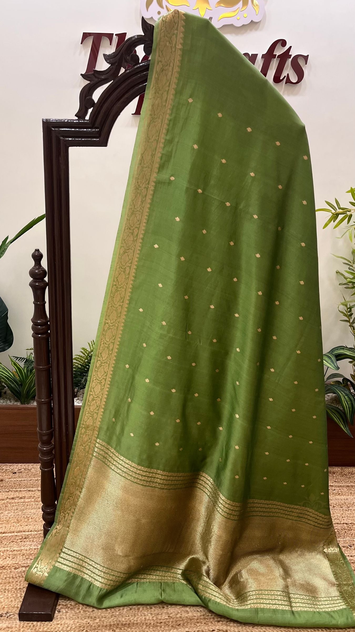Pure  Mango Silk Handloom Banarasi Saree