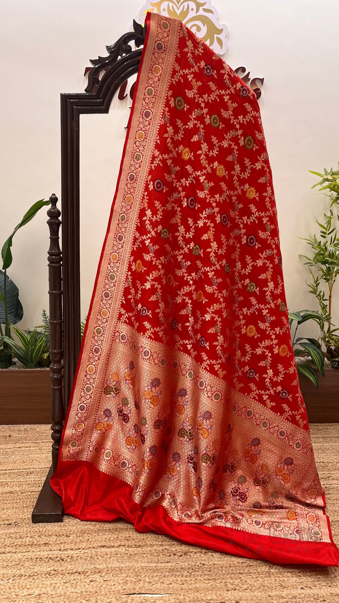 Pure Katan Silk Handloom Banarasi Saree - Jaal With Meenakari