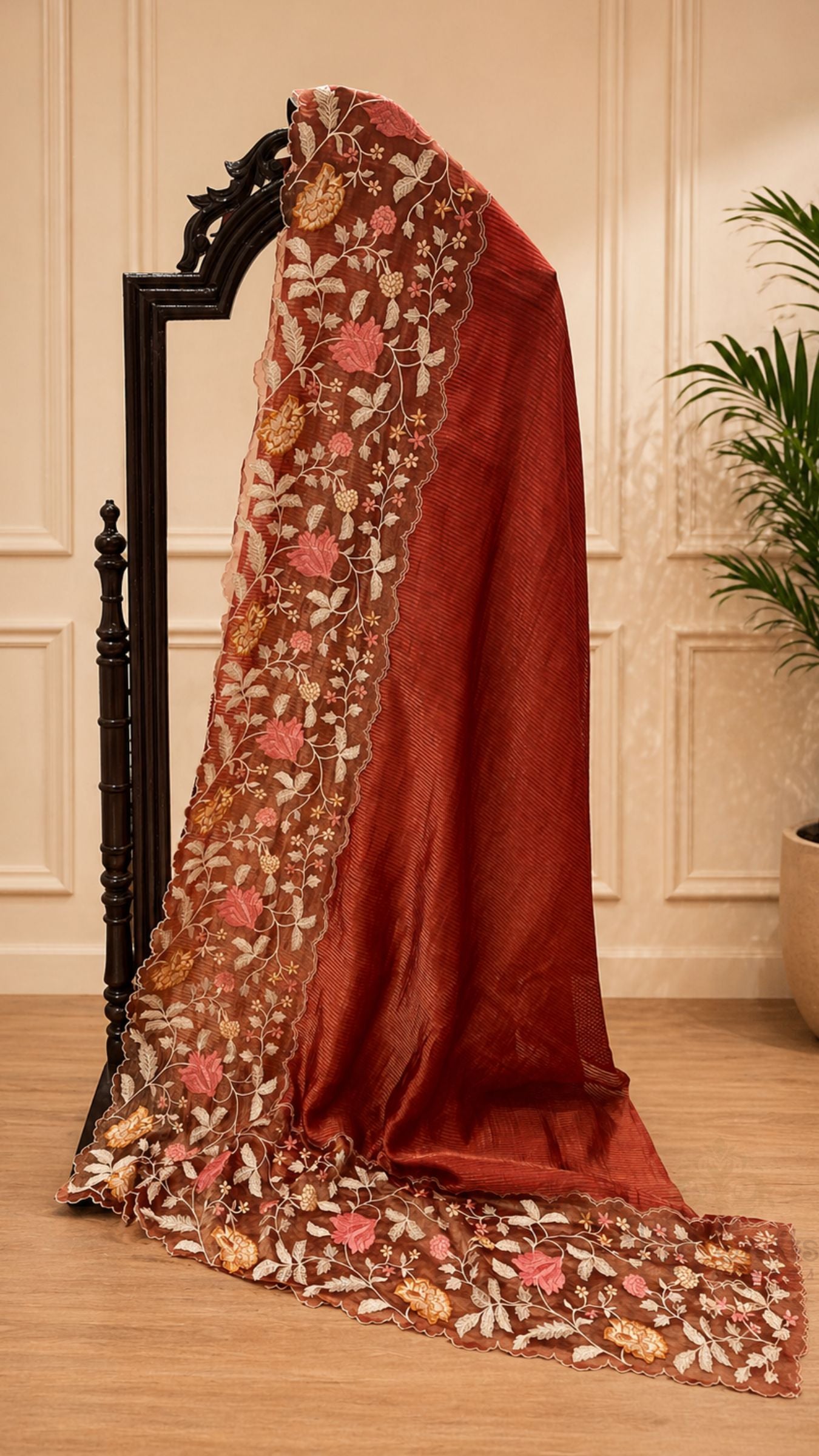 Pure Tissue Silk Banarasi Saree - with Chikankari Border
