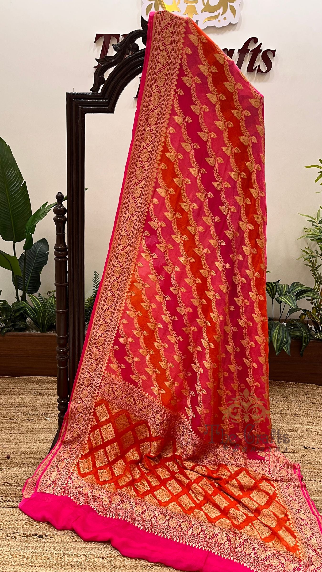 Khaddi Georgette Handloom Banarasi Saree