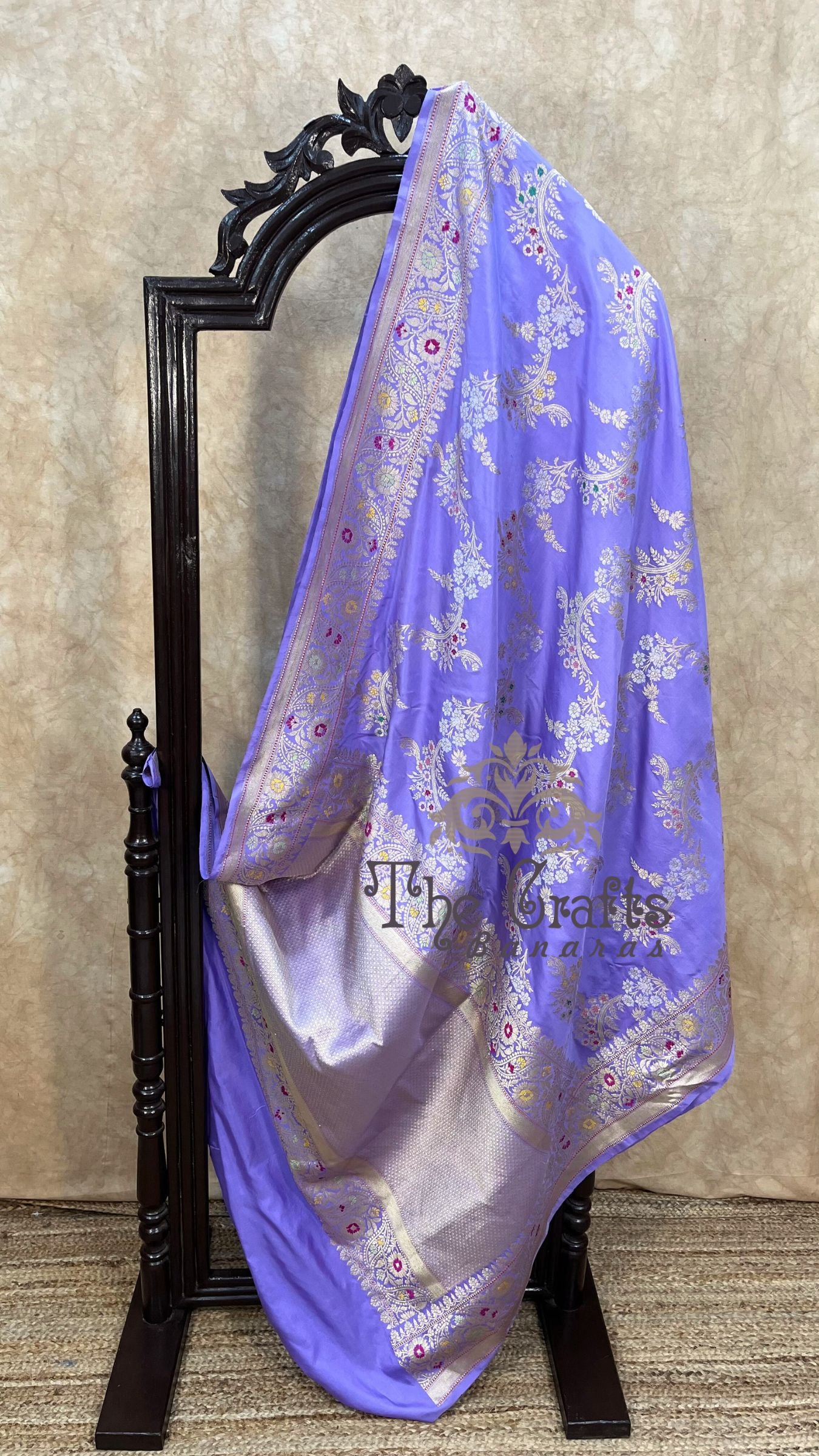 Pure Katan Silk Handloom Banarasi Saree - Kadhua jangla with meenakari