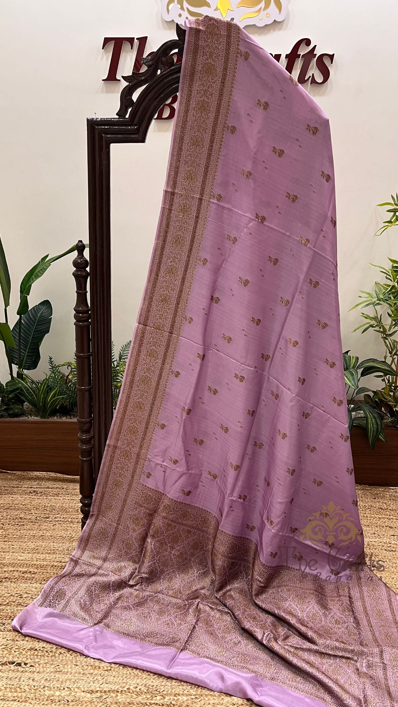 Pure Crepe Silk Banarasi Saree