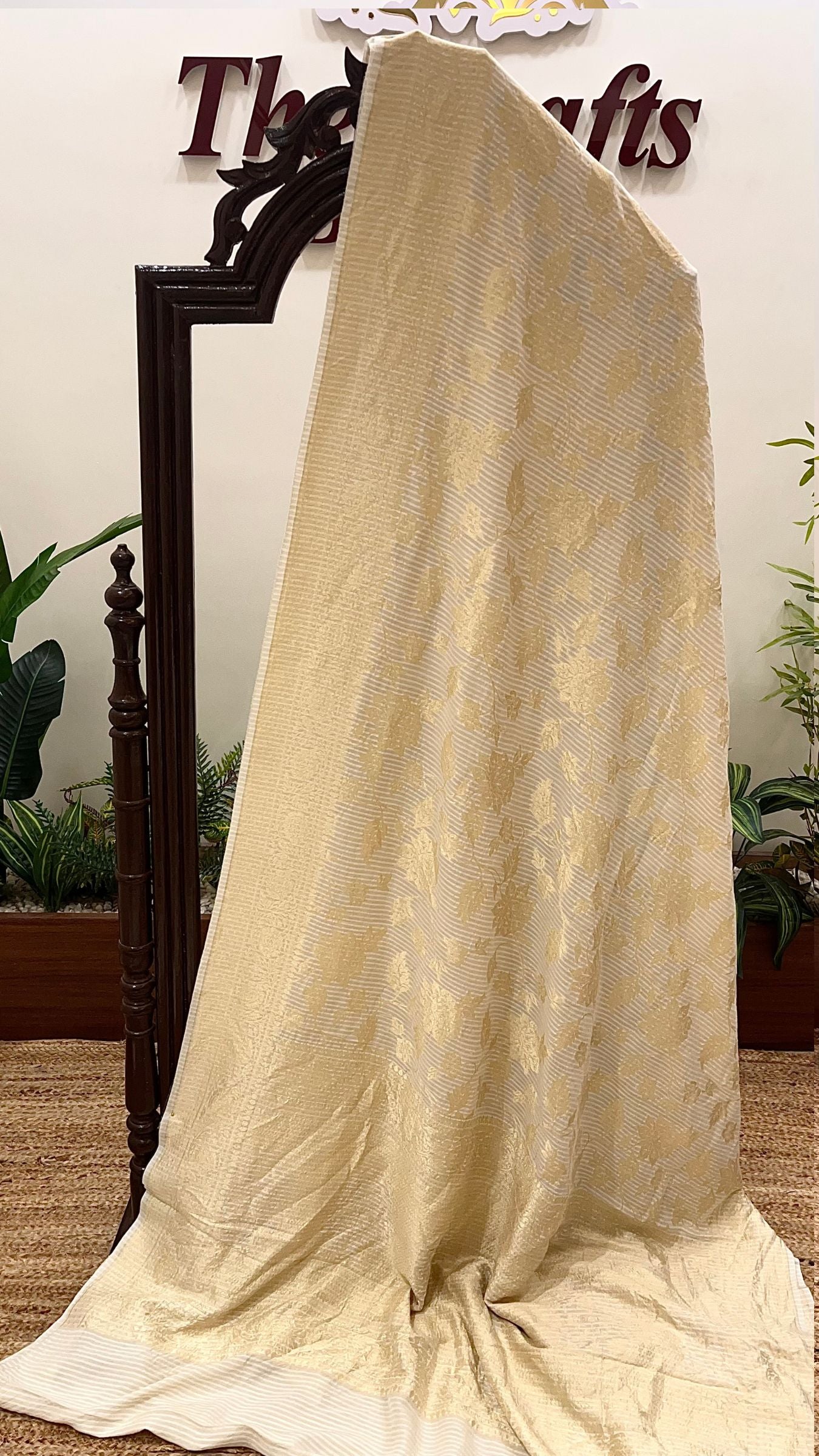 Pure Munga Silk Handloom Banarasi Saree