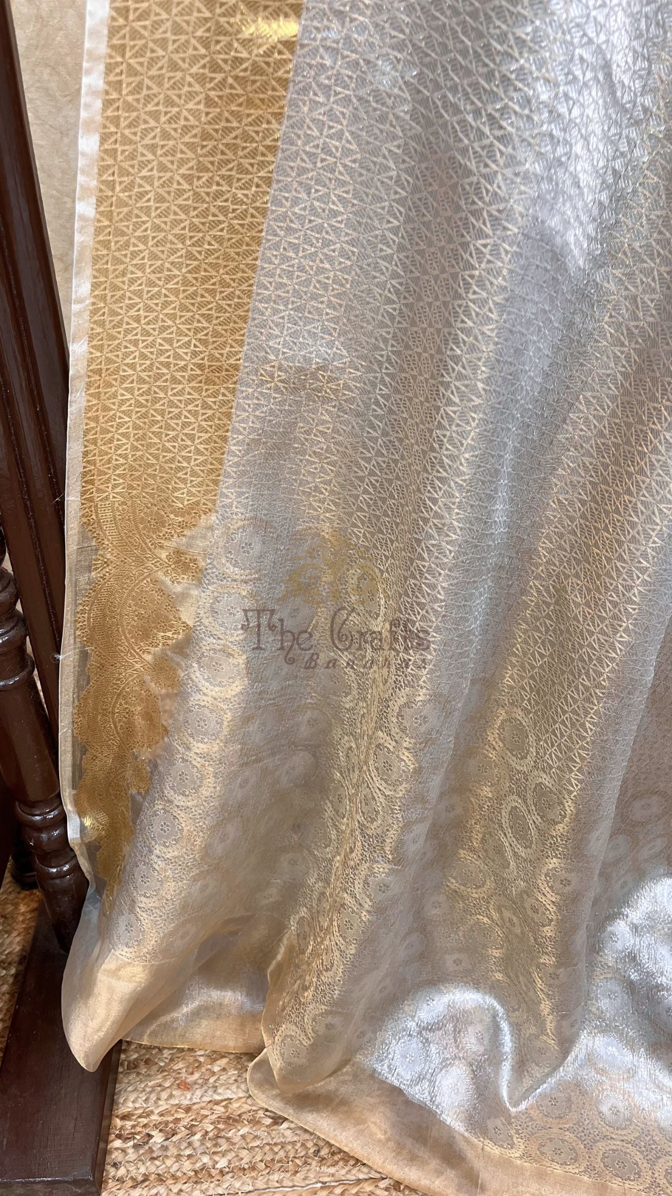 Pure Tissue Silk Brocade Banarasi Saree