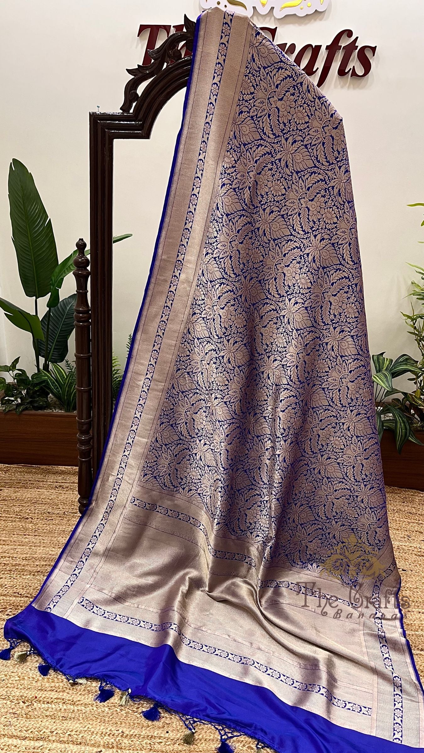 Janhvi Kapoor in Pure Katan Silk Handloom Banarasi Saree - Tanchui Brocade