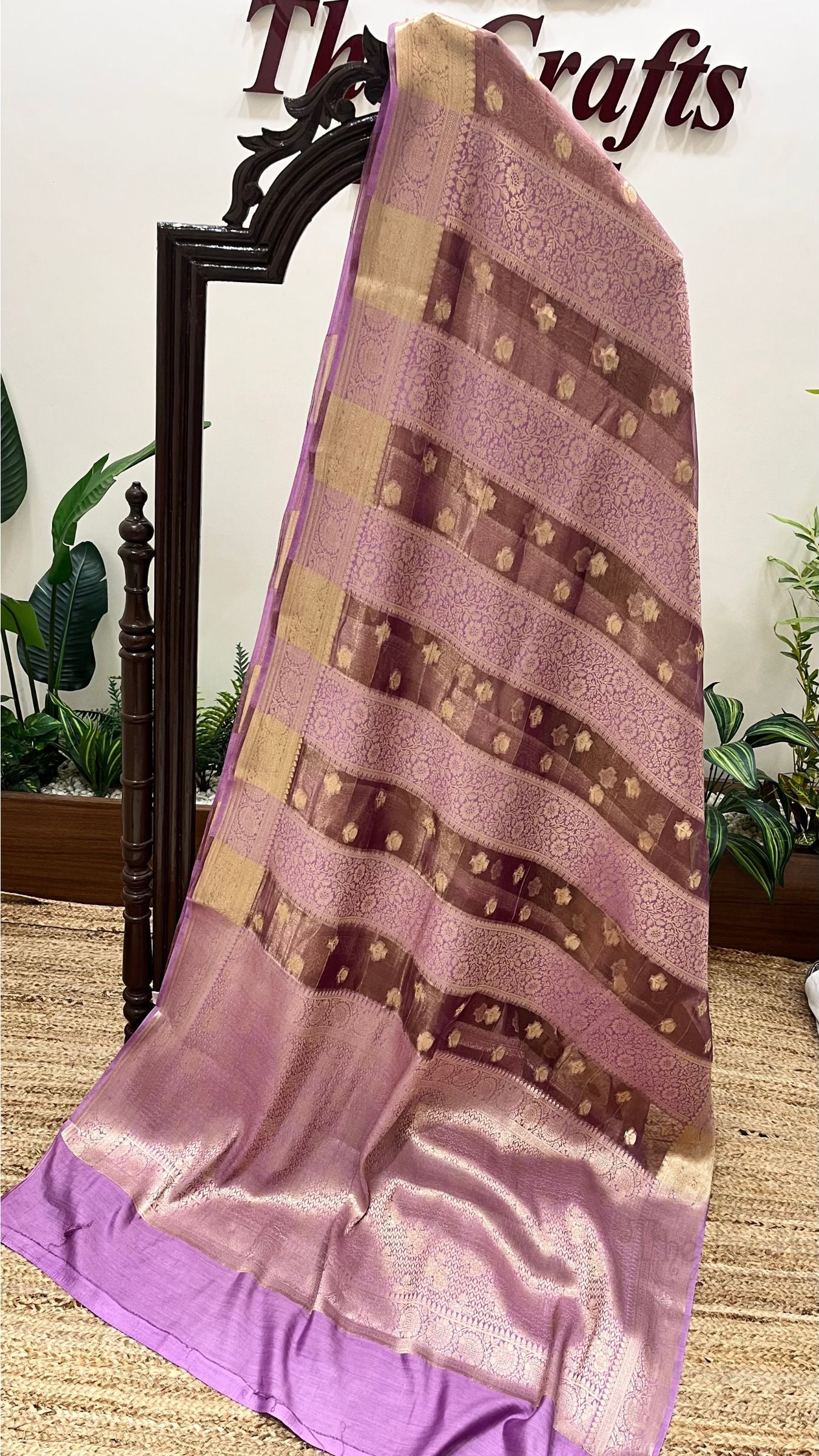 Pure Chiniya Tissue Silk Banarasi Saree