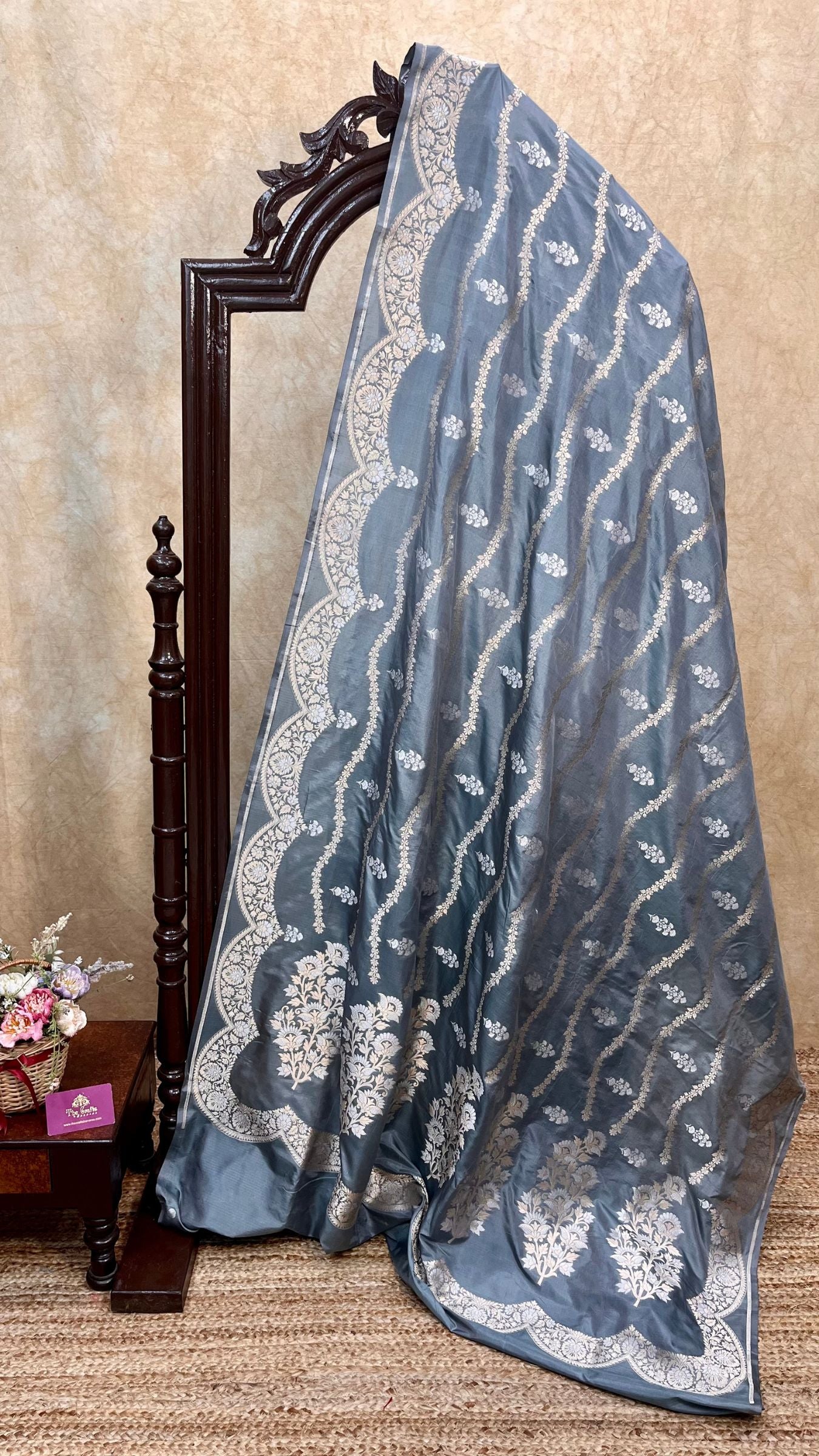 Pure Katan Silk Handloom Banarasi Saree - With Sona Rupa Motifs