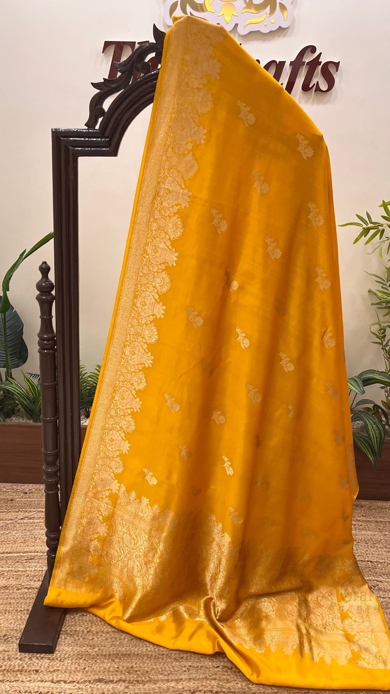 Pure Mango Silk Handloom Banarasi Saree