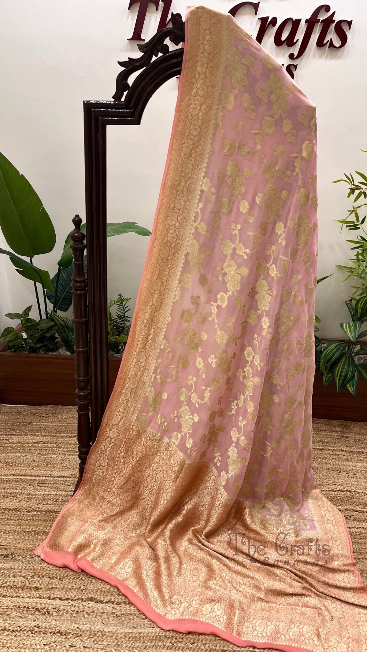 Khaddi Georgette Handloom Banarasi Saree