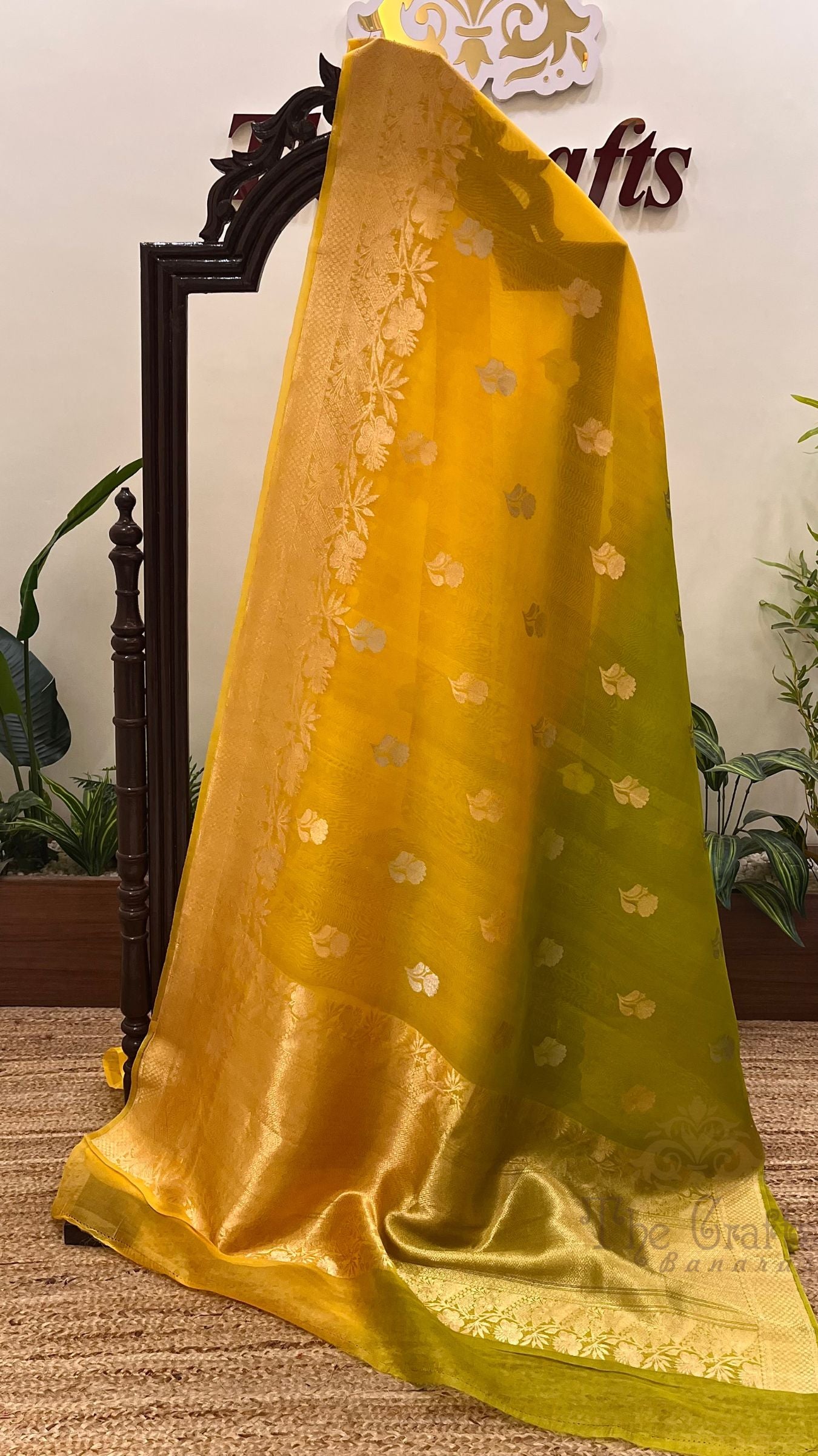 Pure Kora Silk Handloom Banarasi Saree