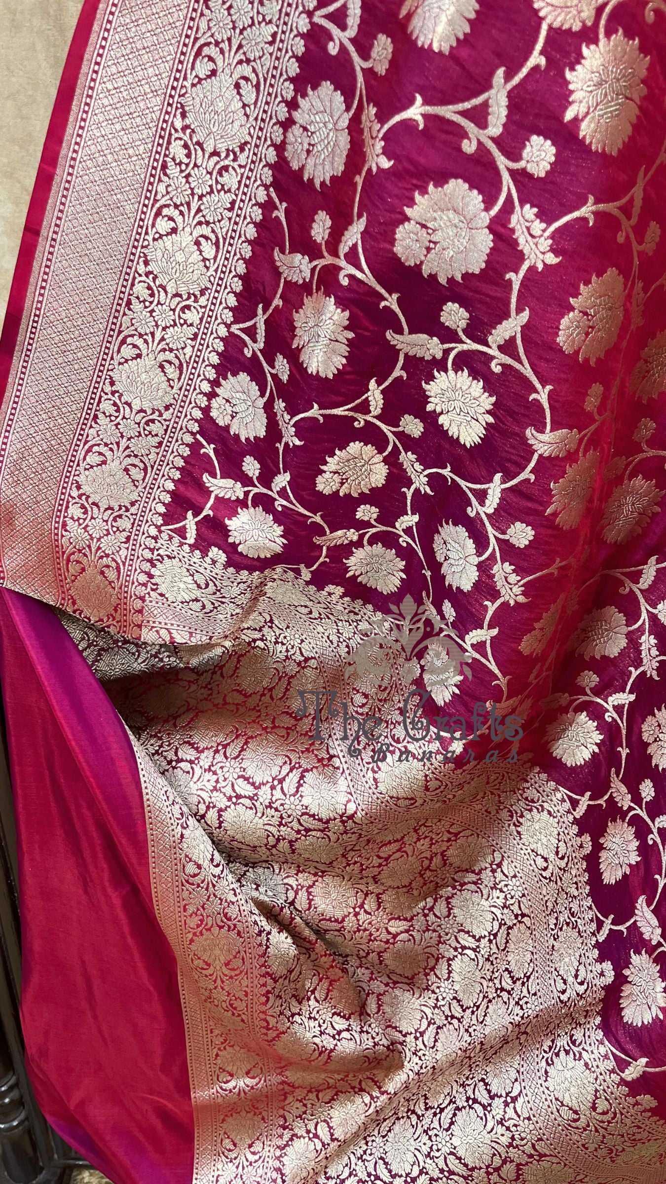 Pure Katan Silk Handloom Banarasi Saree - Jaal work