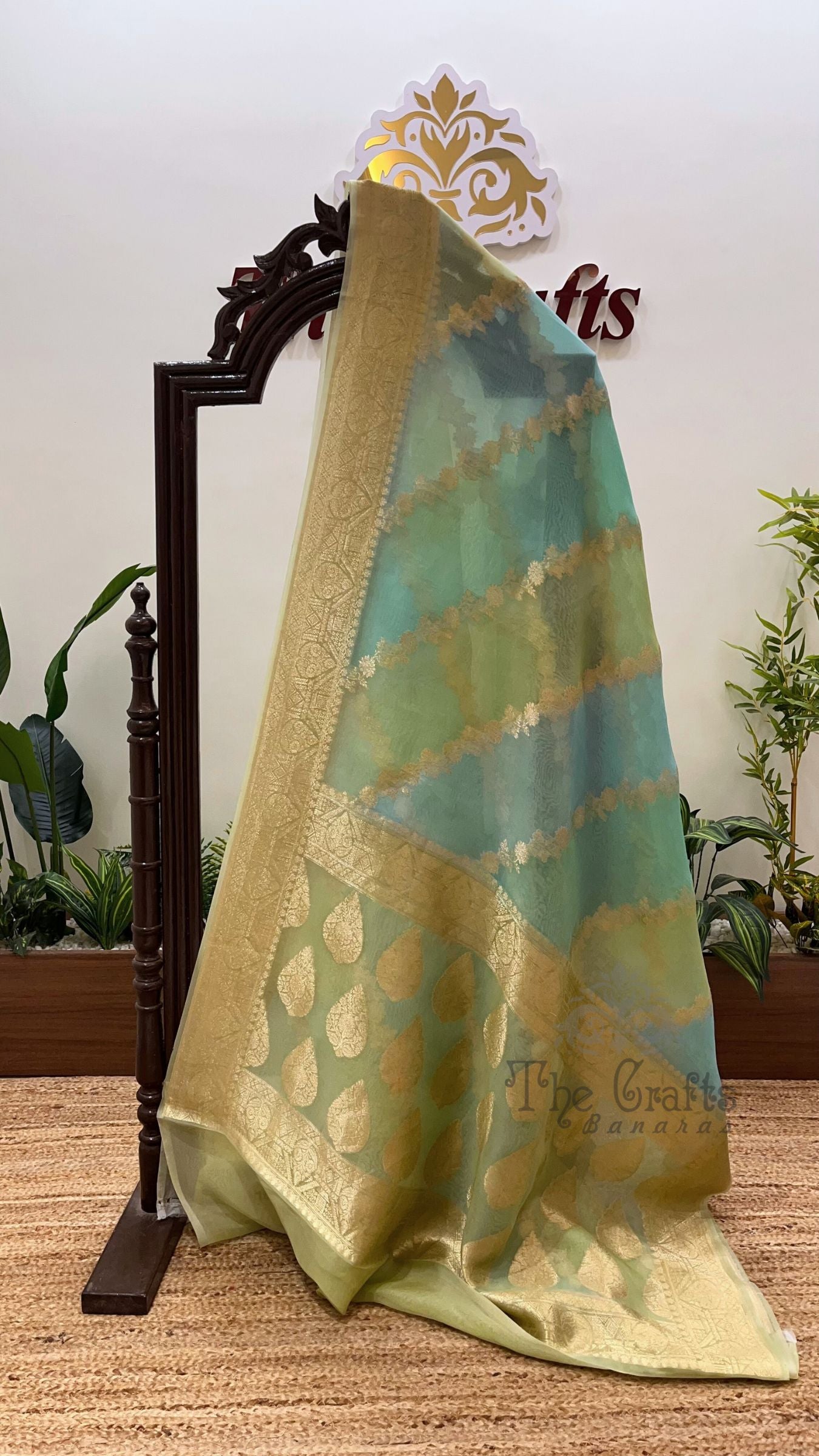 Pure Kora Silk Handloom Banarasi Saree