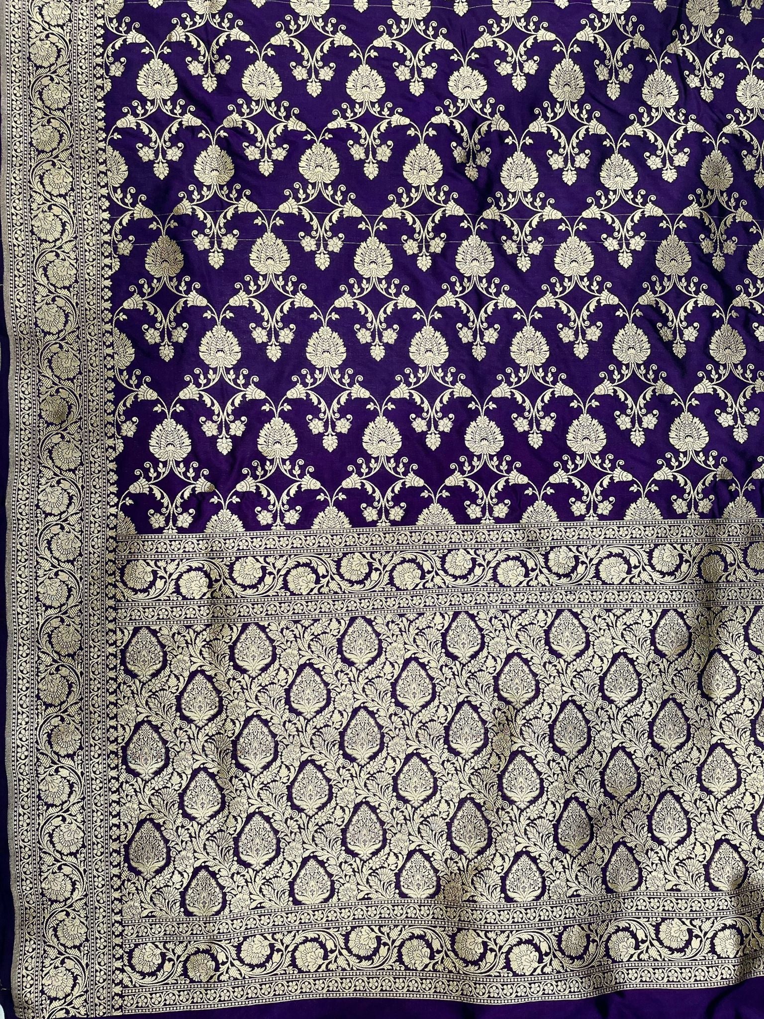 Pure Katan Silk Handloom Banarasi Saree - Jaal work
