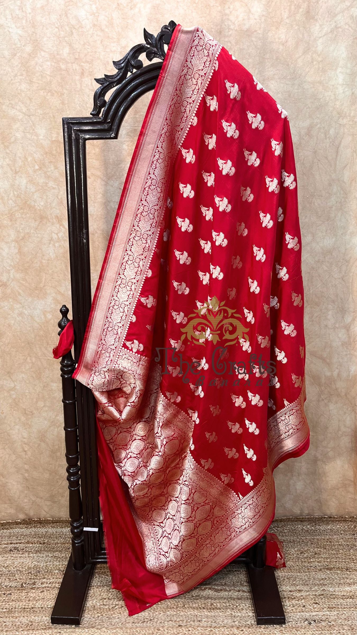 Pure Katan Silk Handloom Banarasi Saree - Jaal work