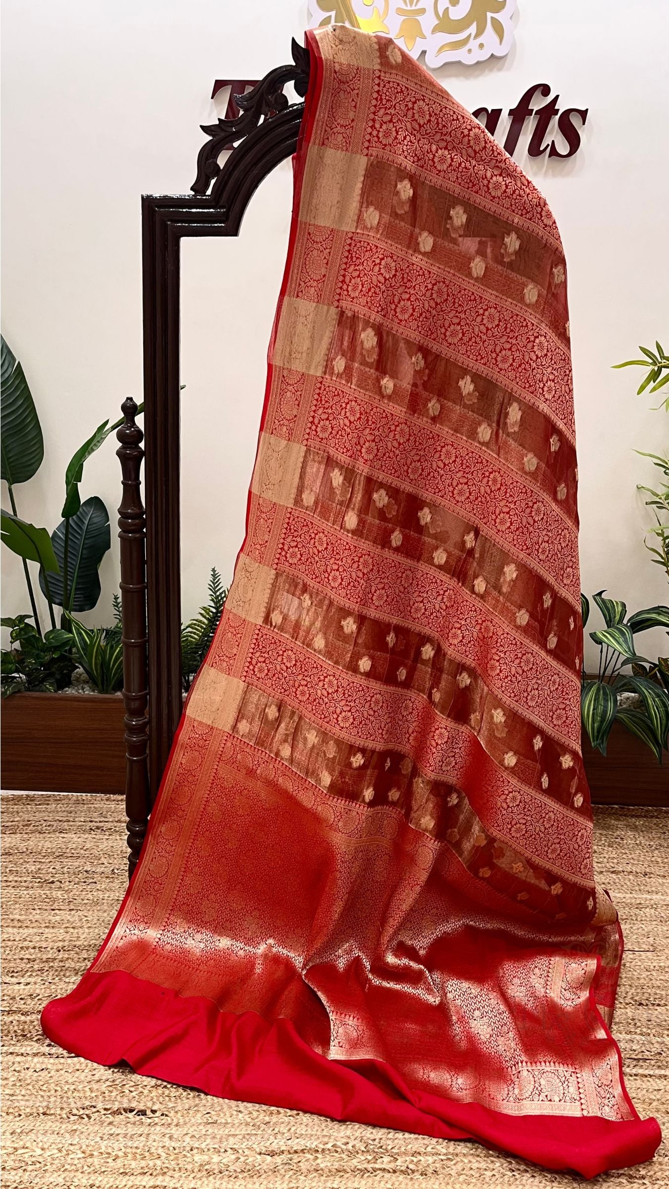 Pure Chiniya Tissue Silk Banarasi Saree