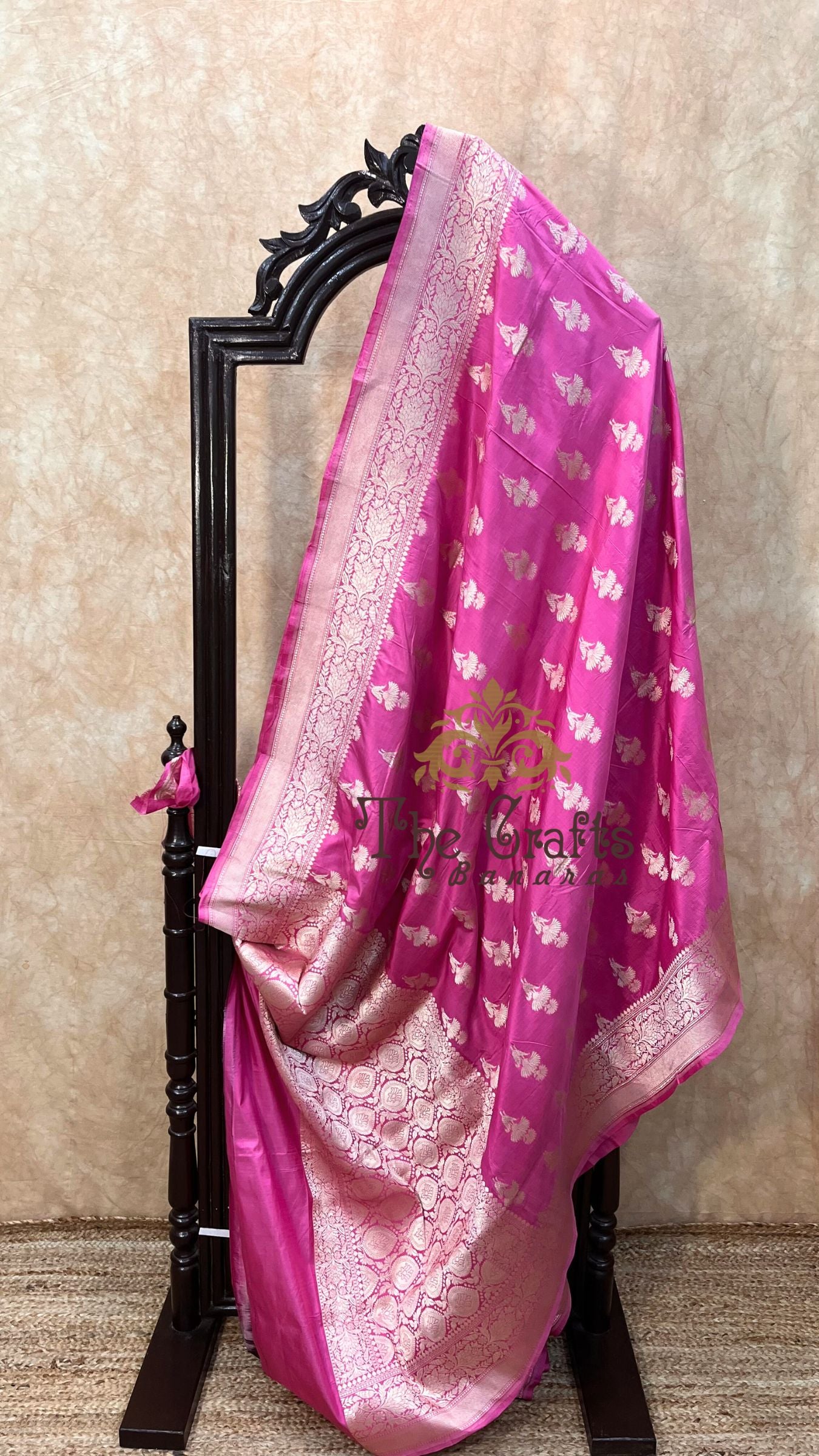 Pure Katan Silk Handloom Banarasi Saree - Jaal work